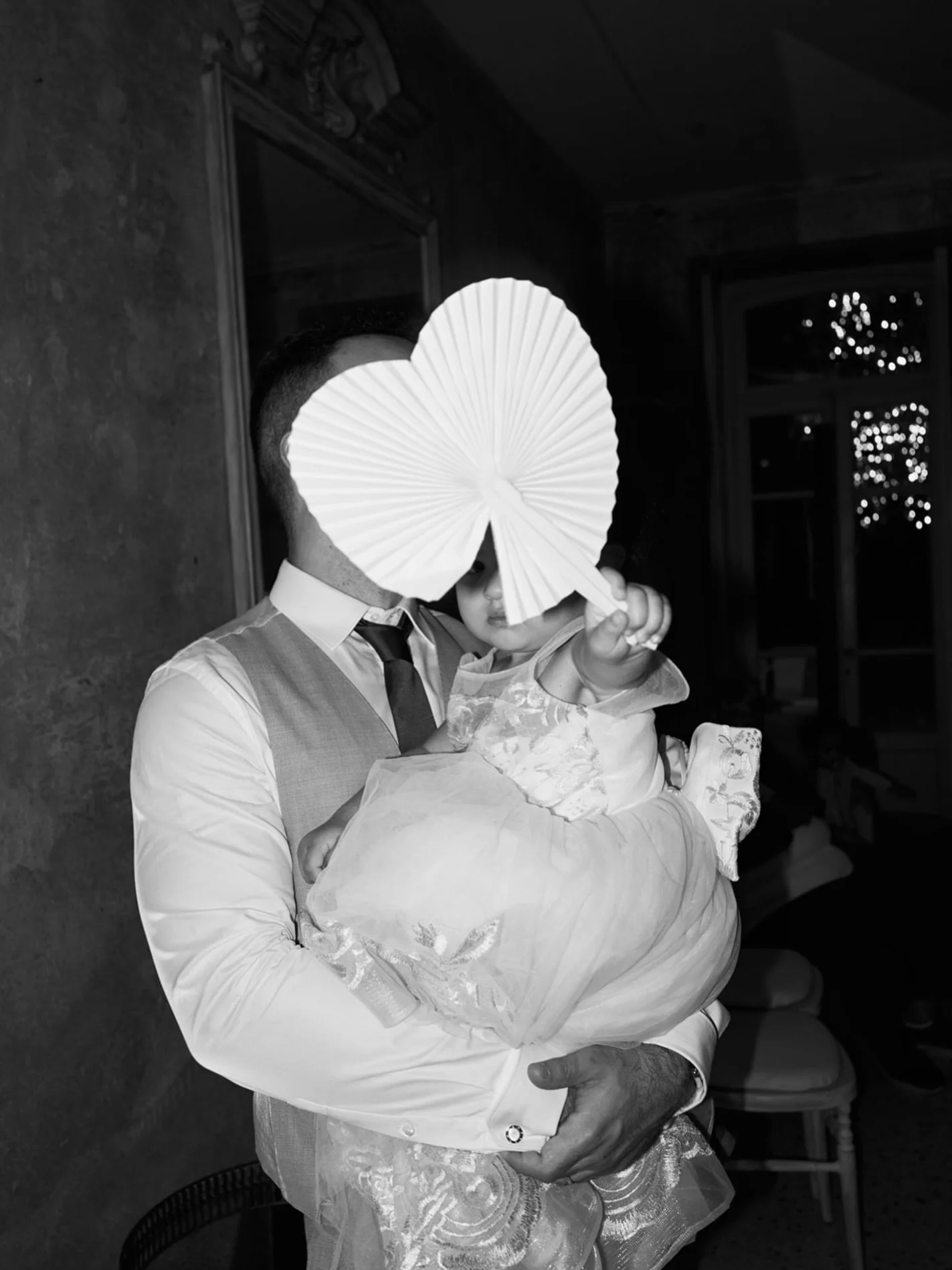 NO / PAPARAZZI _ PLEASE

Venue &mdash; @villareginateodolinda_lakecomo 
Planner &mdash; @pascale_weddingandeventsitaly elisaweddingplanner_italy 

#weddingphotographer #lakecomo #villareginateodolinda #italyweddingphotographer #matrimonio