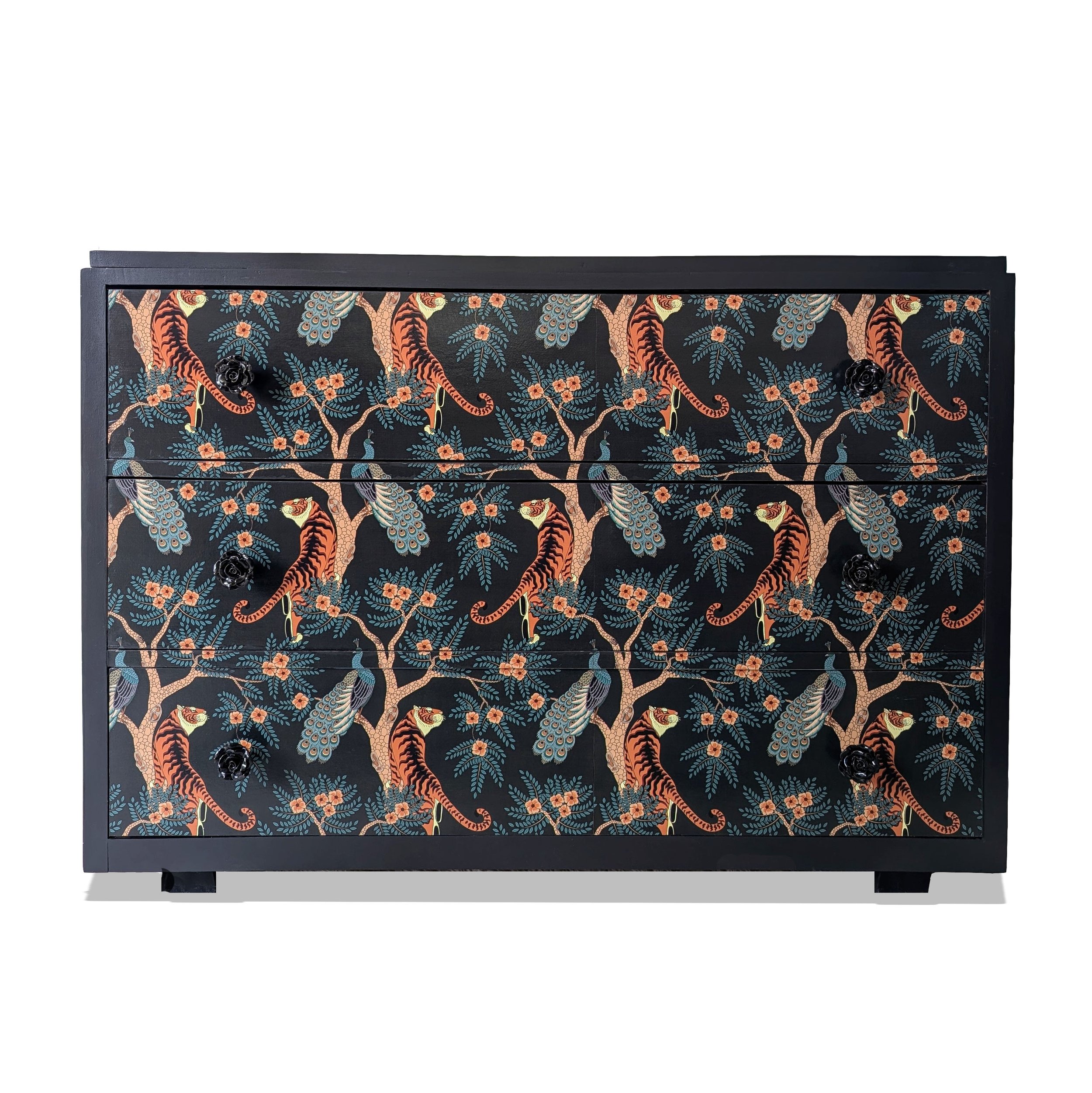 Tila the Tiger Dresser