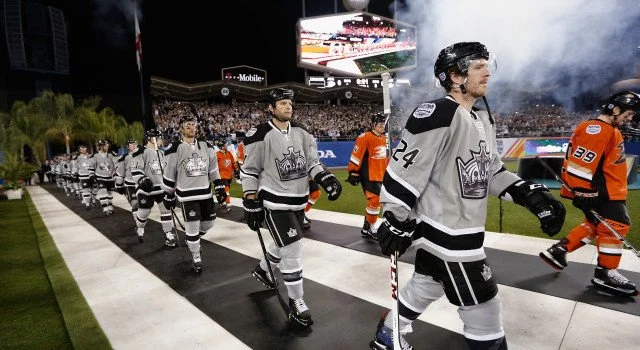 DomFillion_NHL_StadiumSeries2014_6.jpg