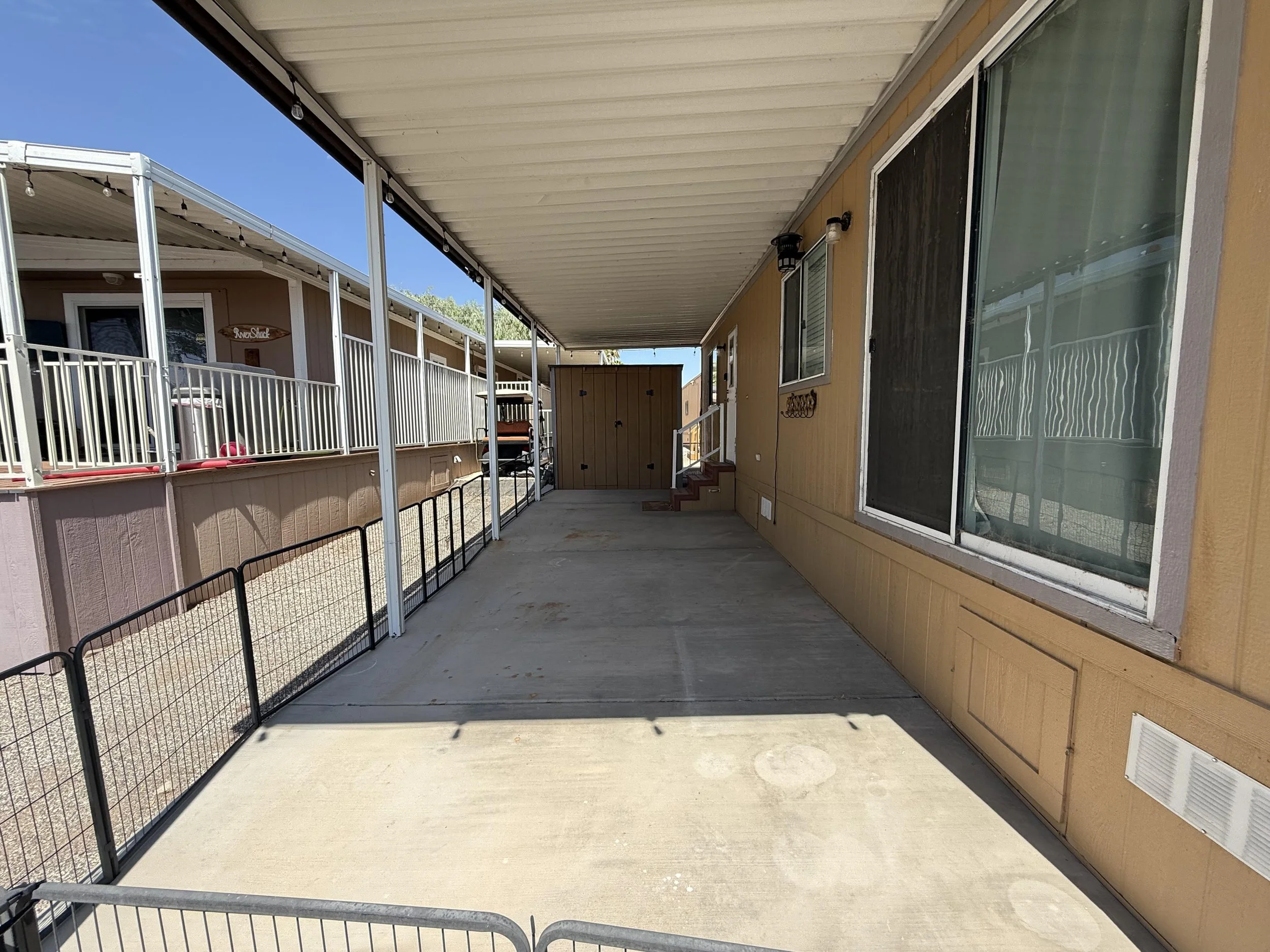 Carport.jpg