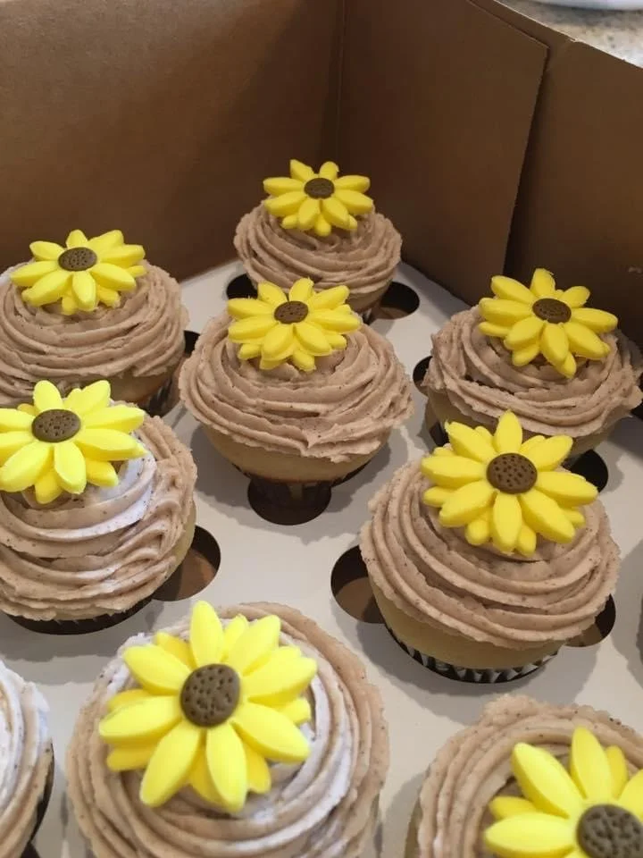 Chocolate Flower Cupcakes