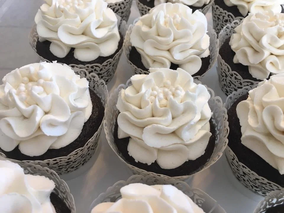 White Chocolate Cupcakes