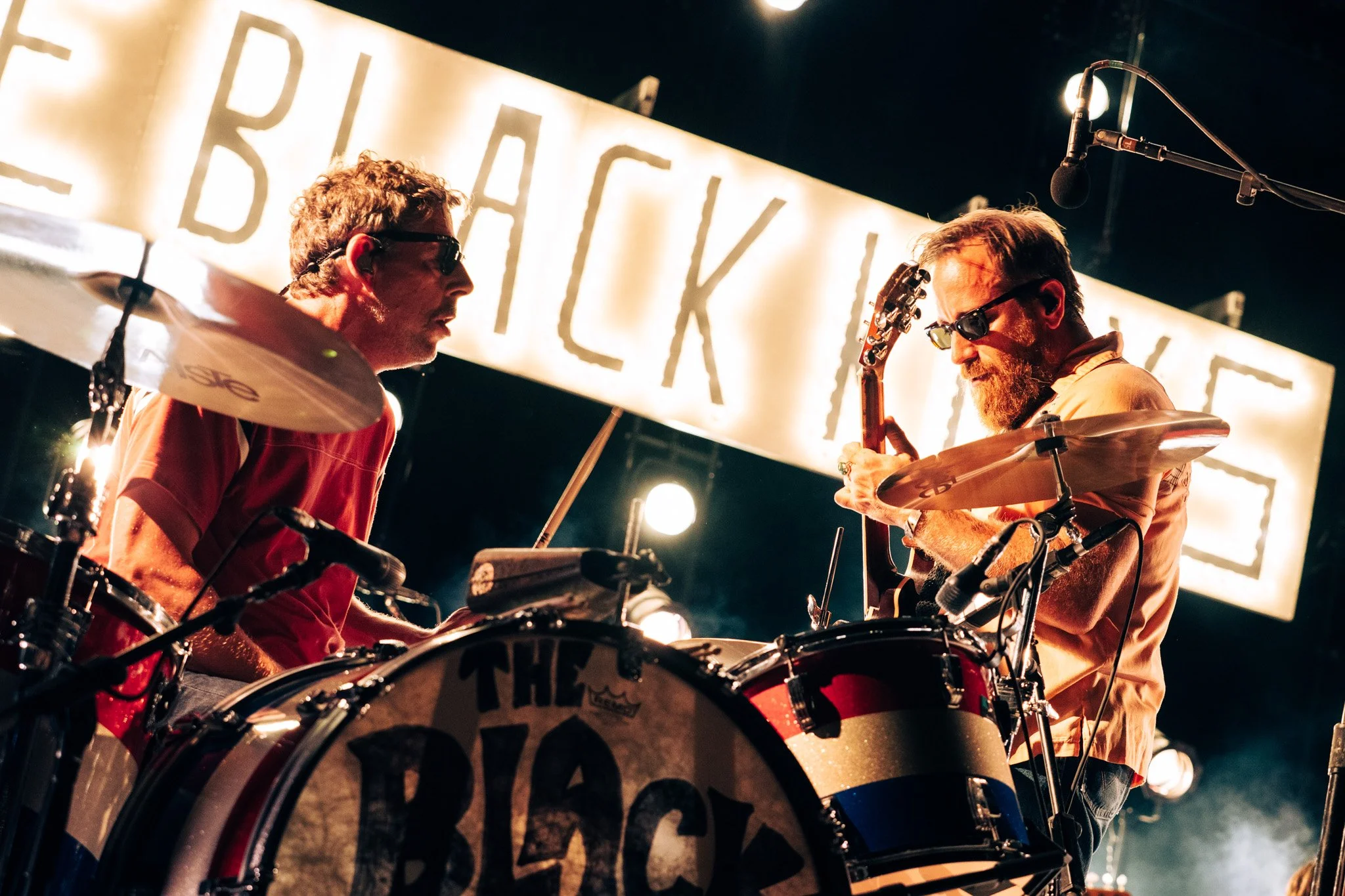 TheBlackKeys-06.jpg