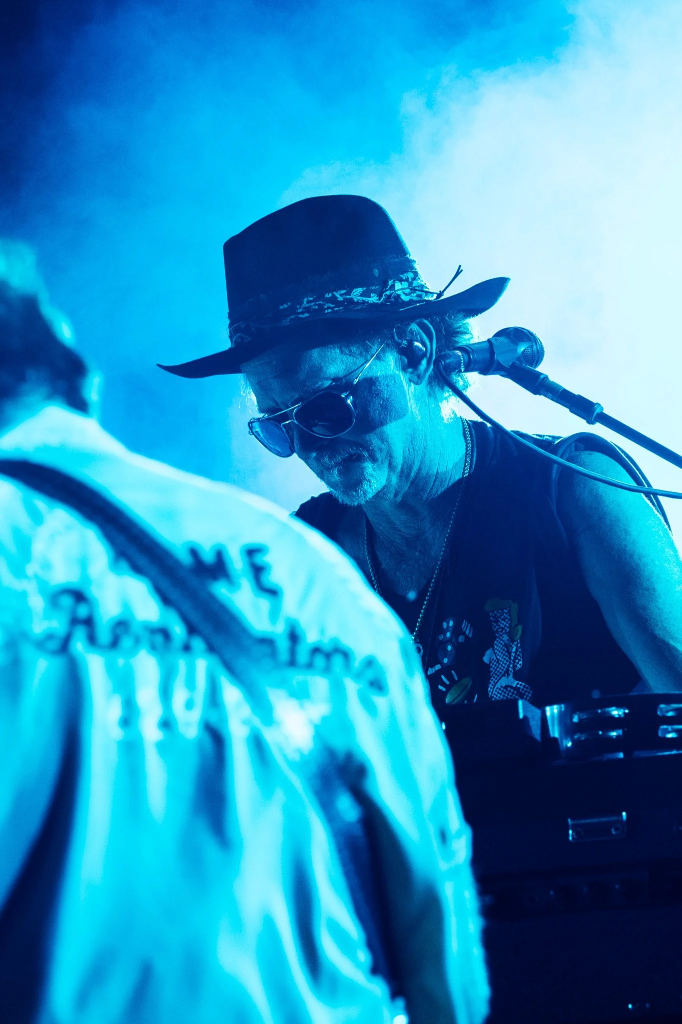 TheBlackKeys-07.jpg