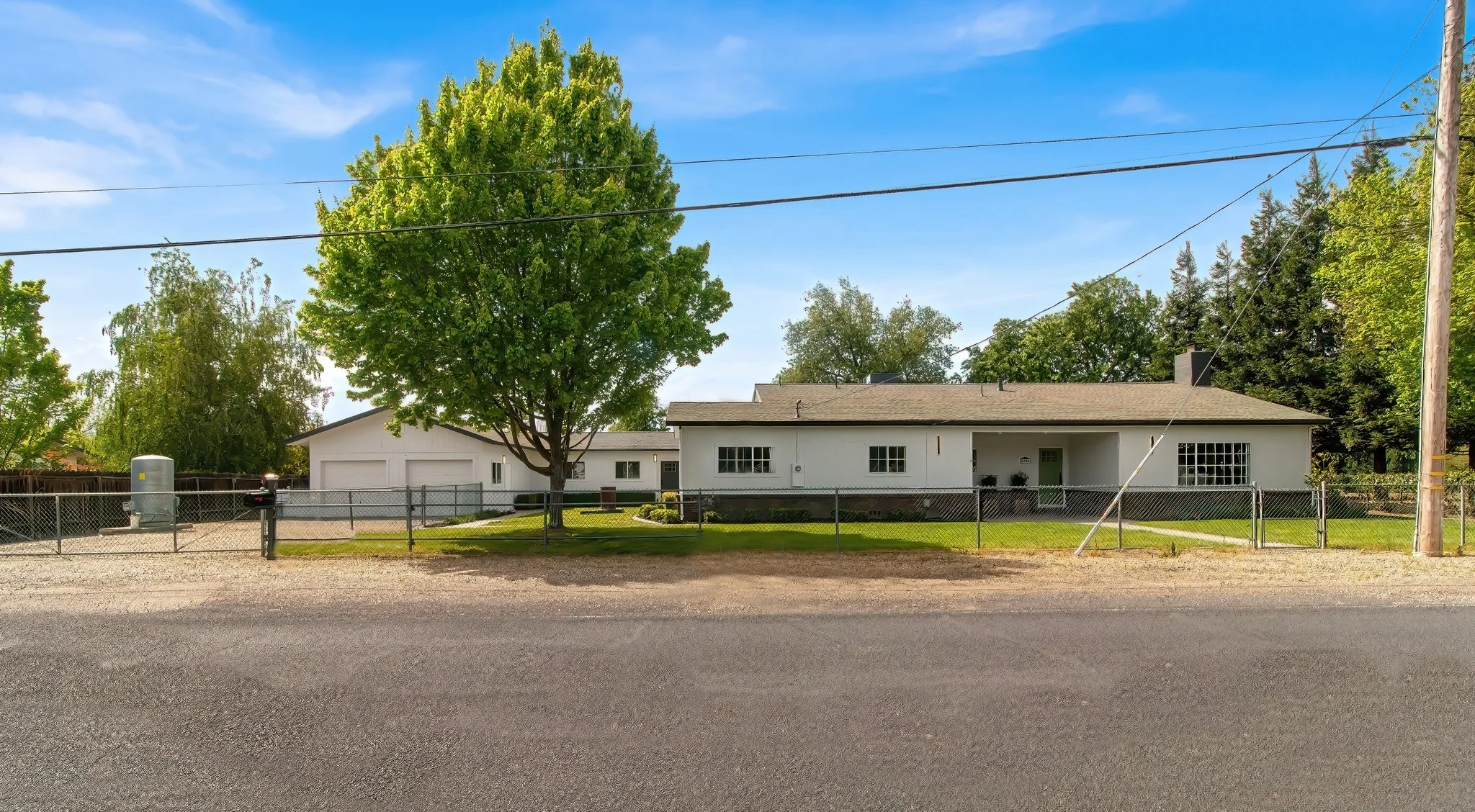 8384_East_Live_Oak_Stockton_CA4.jpg