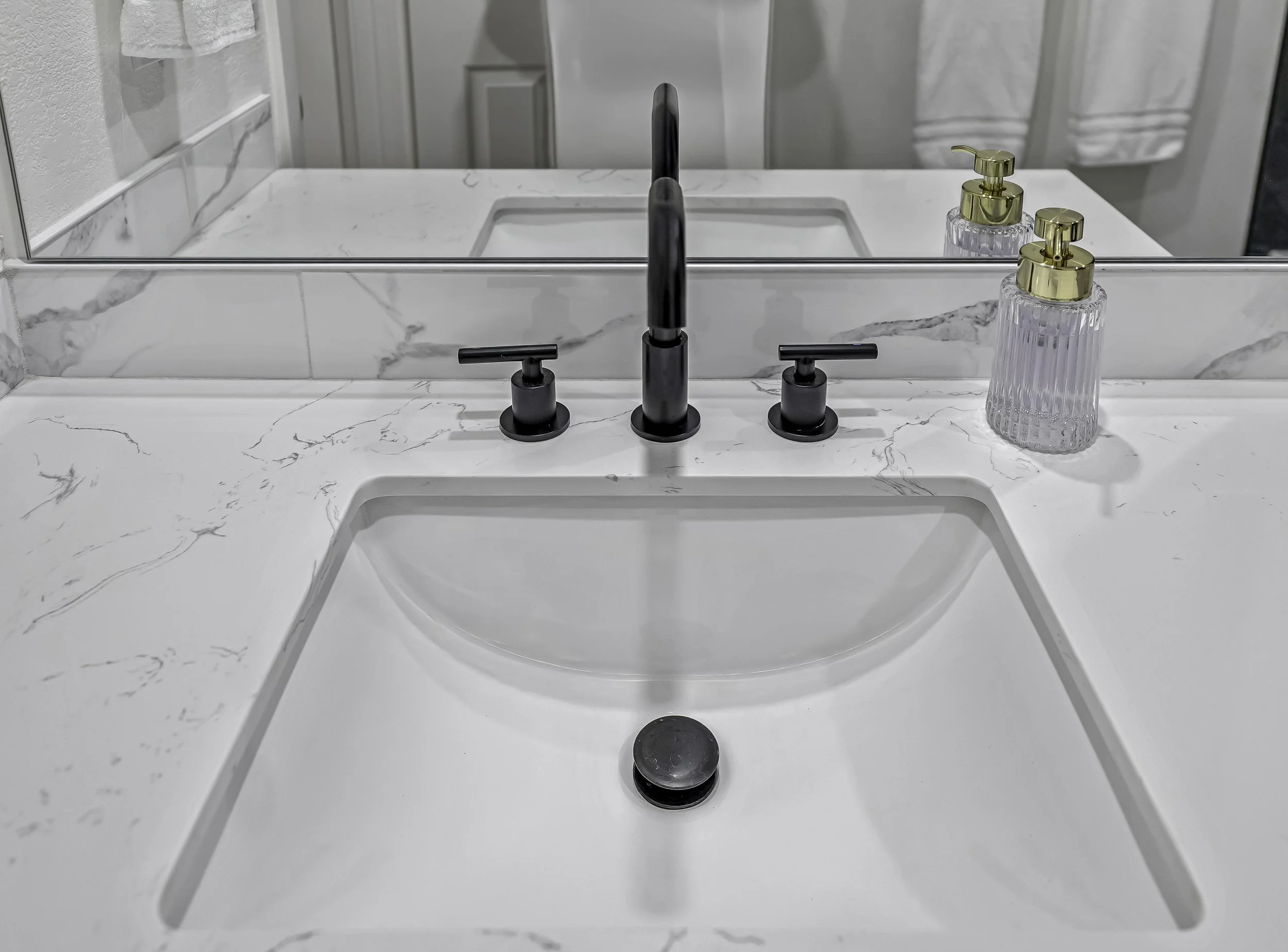 Oakdale Real Estate jeffcarnierealestatephotography.com (24 of 39).jpg