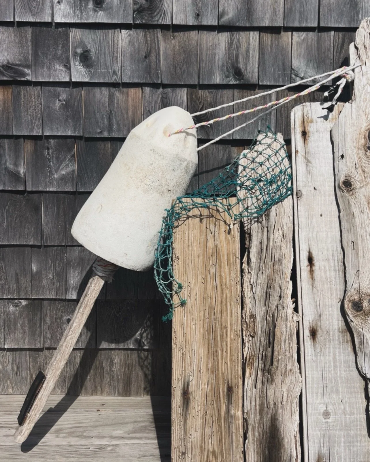 Last weekend, @dyannetty took me on a weekend trip to Lubec (the eastern-most point in the US) to see the sunrise on the Spring Equinox. ☀️ I fell in love with the sun- and salt-weathered textures of Coastal Maine.