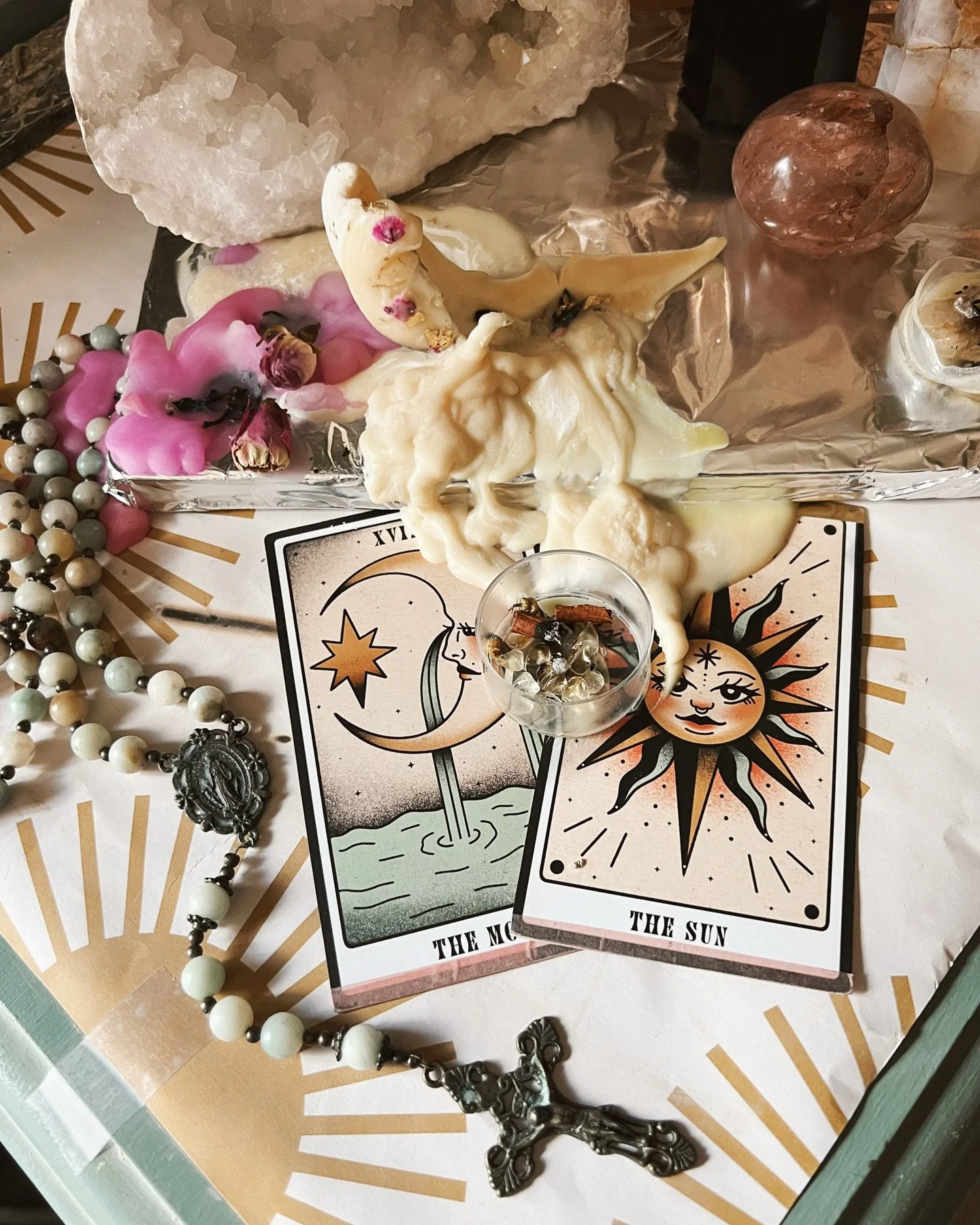 ☀️ Spring Equinox Altar Detritus 🌸