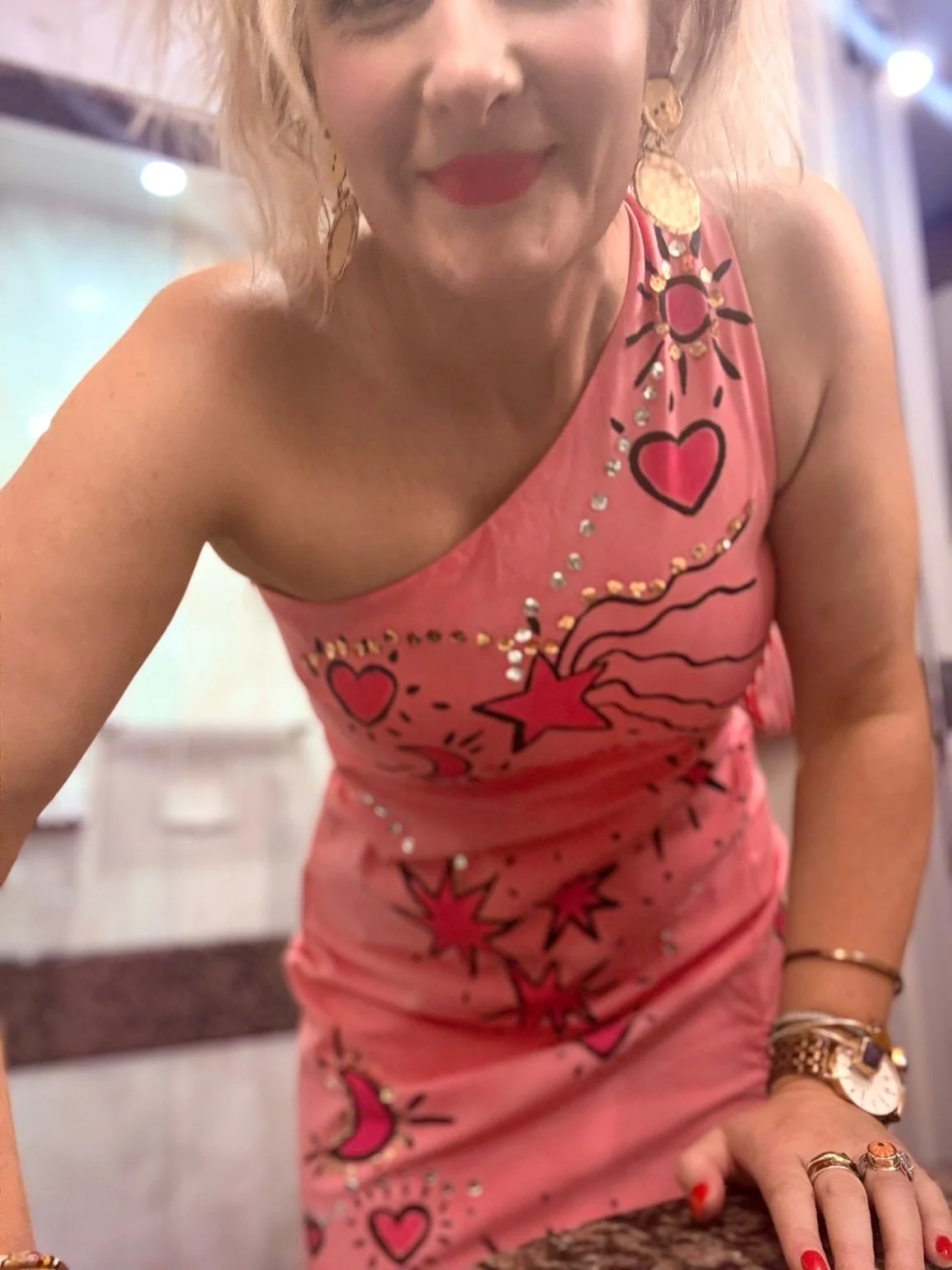 I dyed, painted and customised this dress for a friend's bday party. Fun!