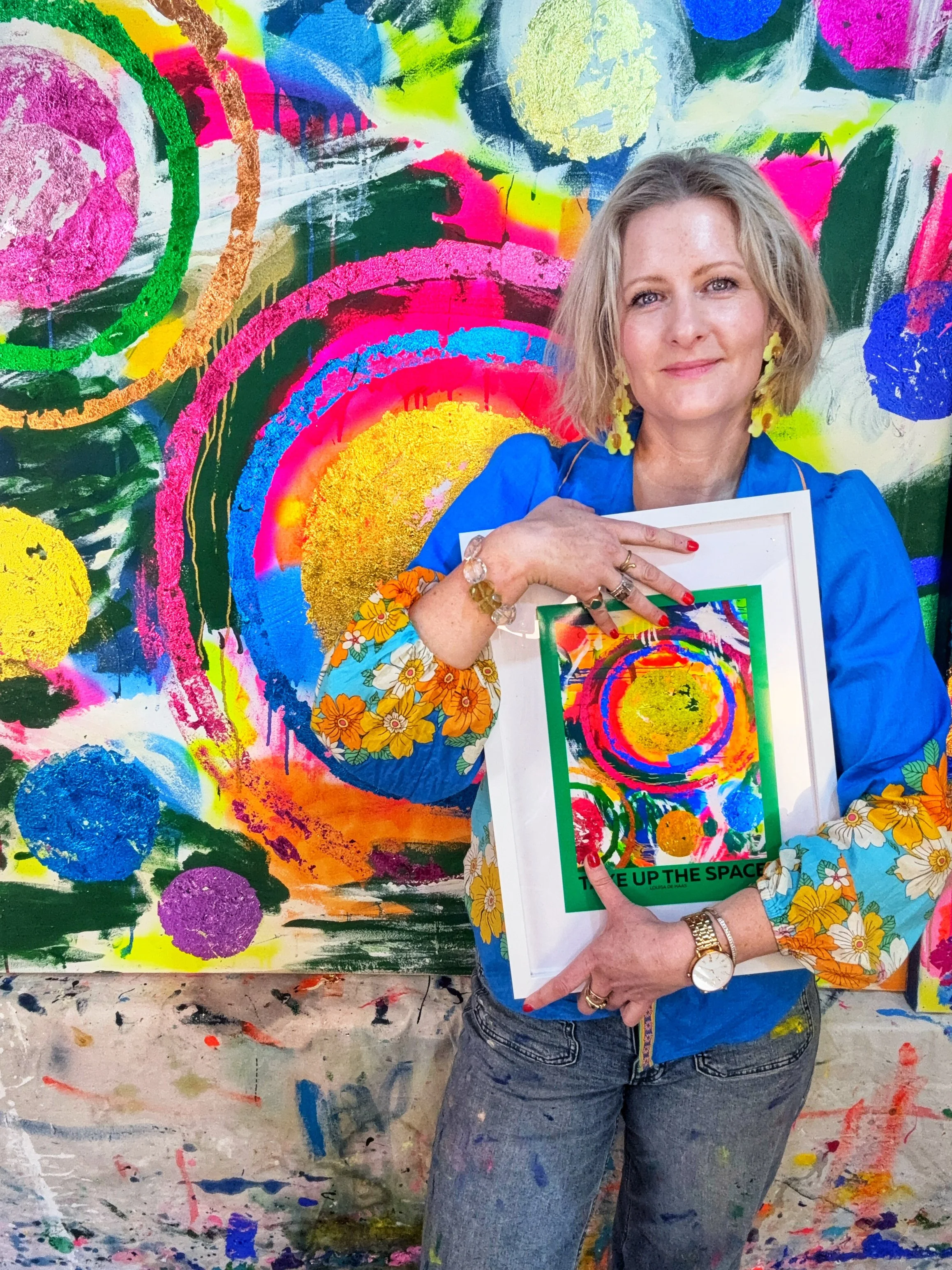 This FREE downloadable poster is happily stamping out the beige! 