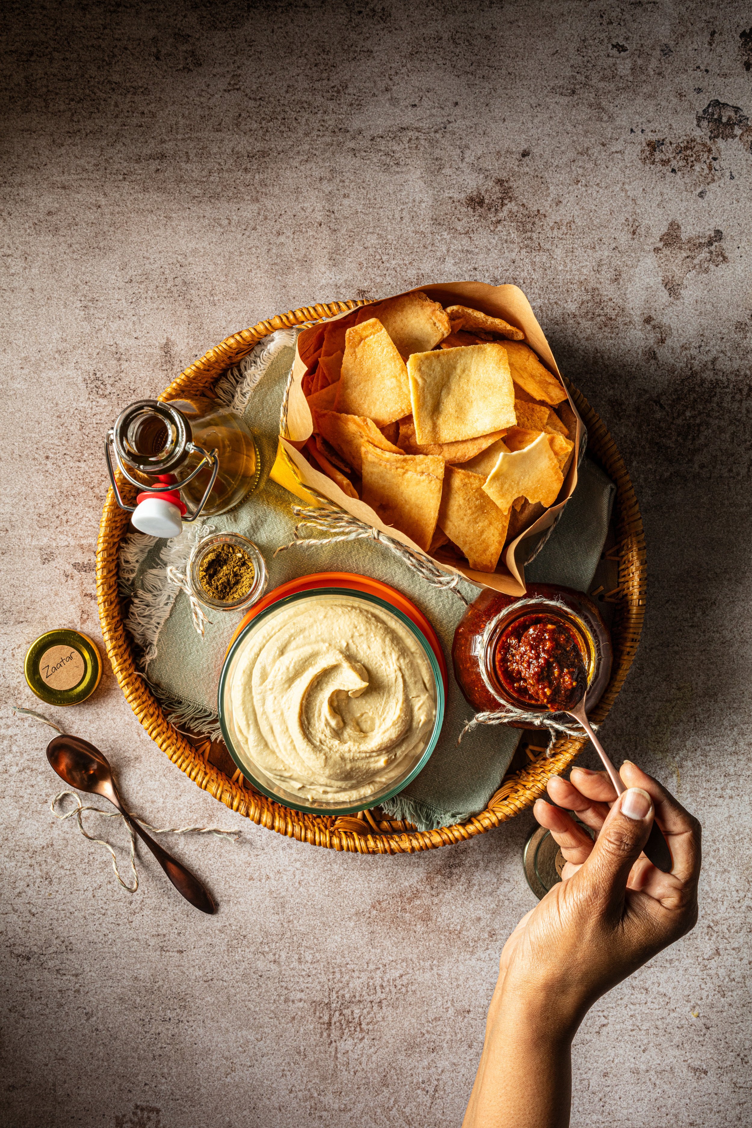 SFS_Ultracreamy_Hummus_with_Spiced_Walnut_Topping_450.jpg