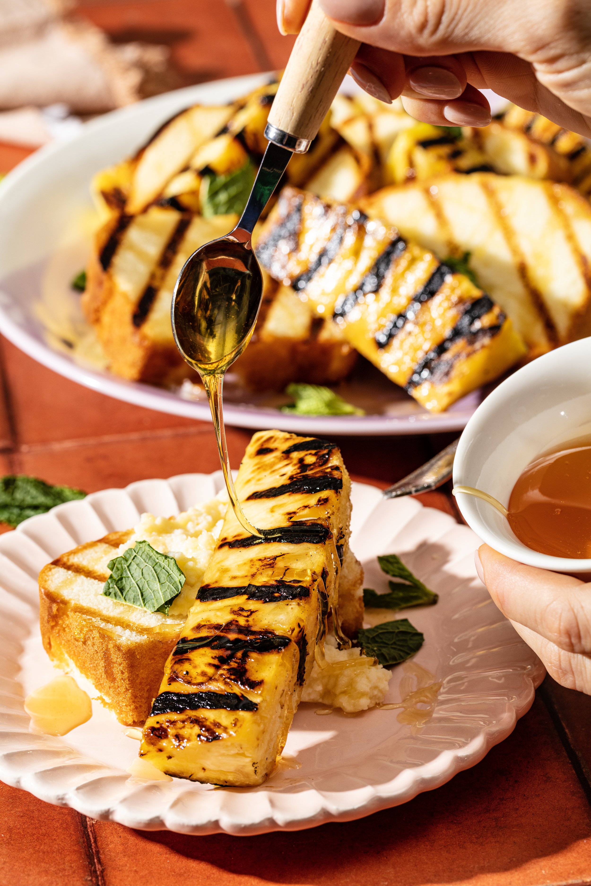 SFS_Grilled_Pound_Cake_with_Pineapple_and_Honey_Mascarpone_422.jpg