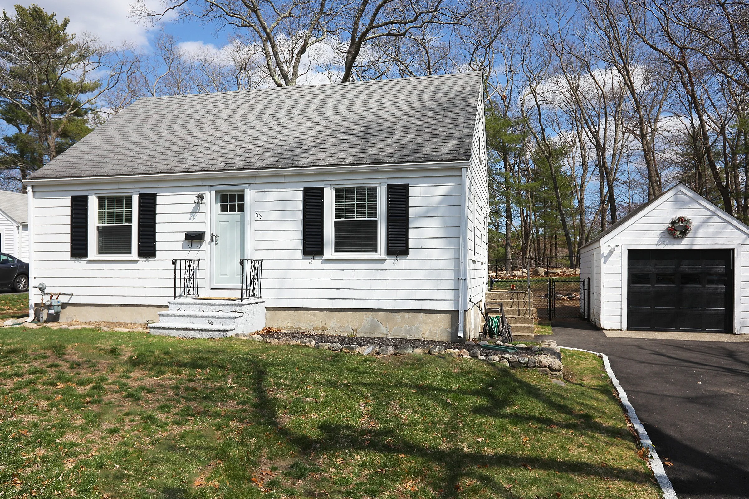 63 Forest St