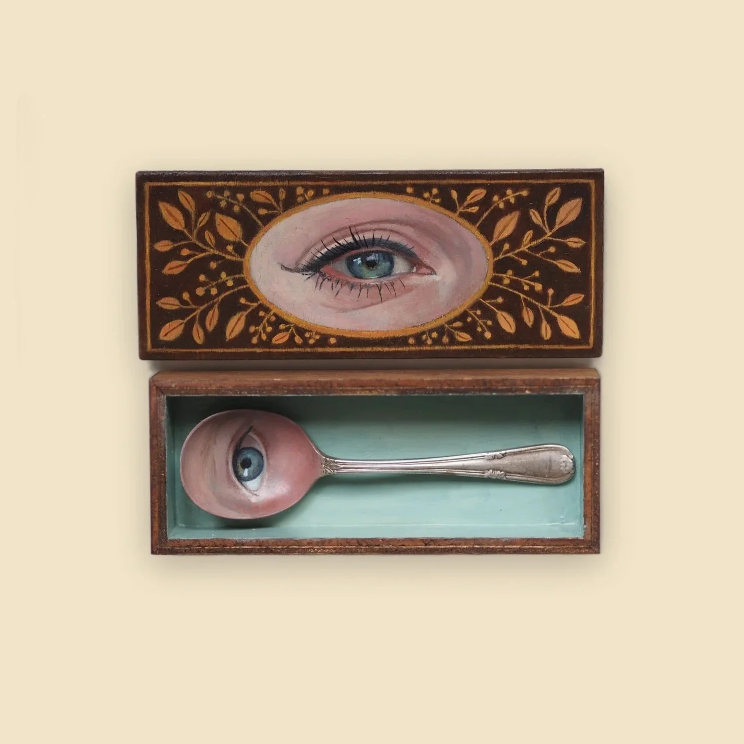 eye-box-spoon-full.jpg