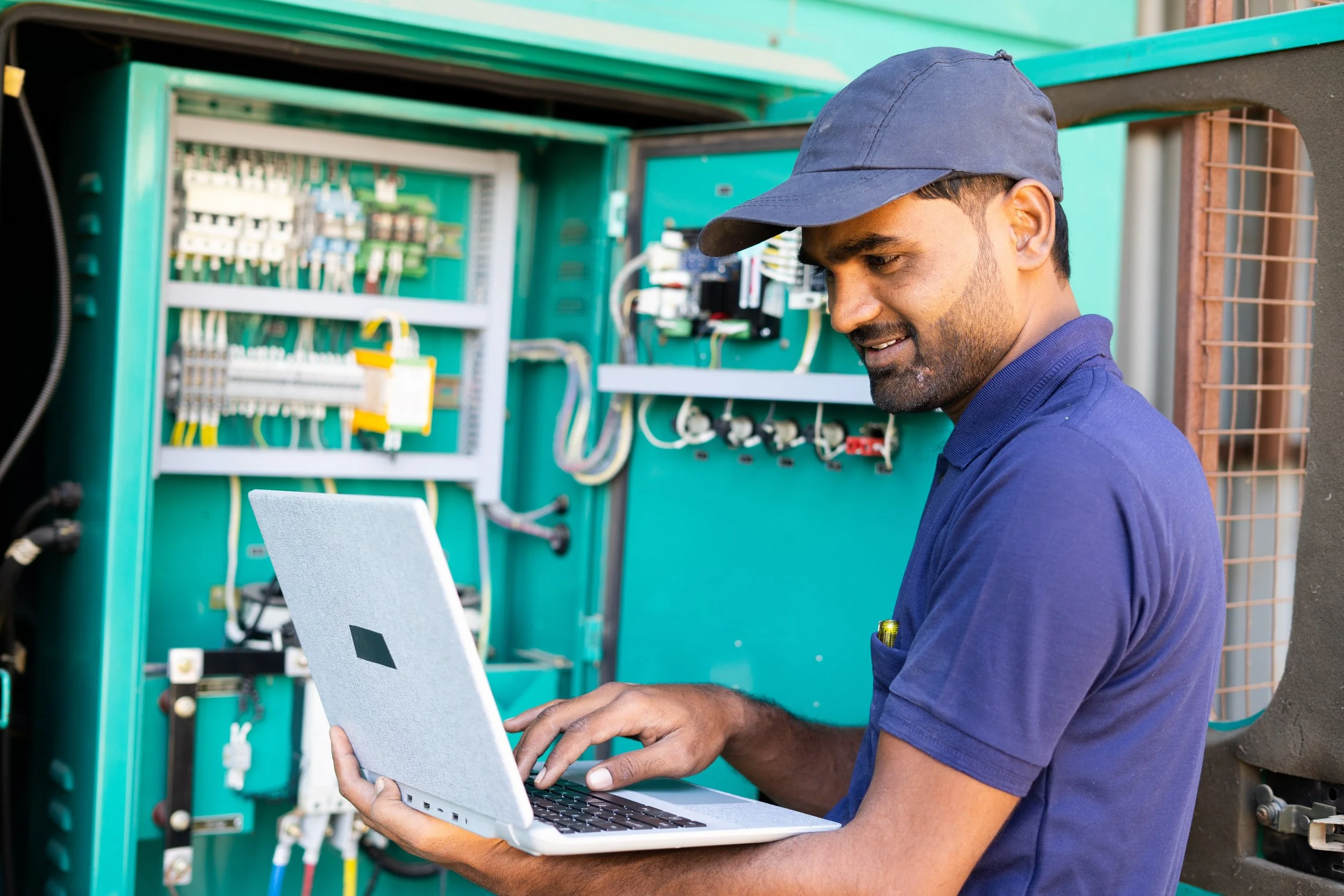 How Long Does It Take to Become a Qualified Electrician in the UK? (2026 Guide)