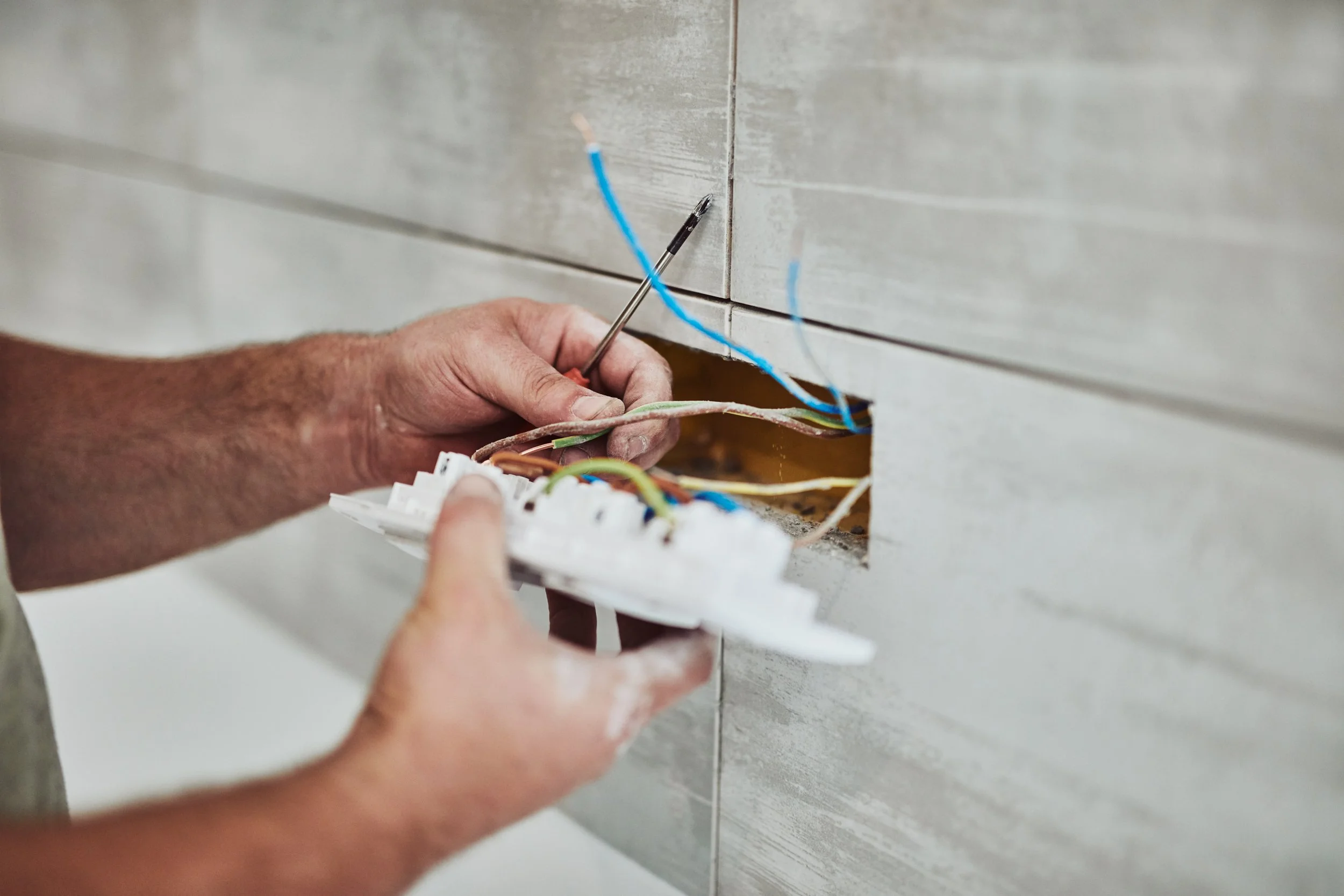 NVQ Level 3 Electrical Installation: Your Complete Guide to Becoming a Fully Qualified Electrician