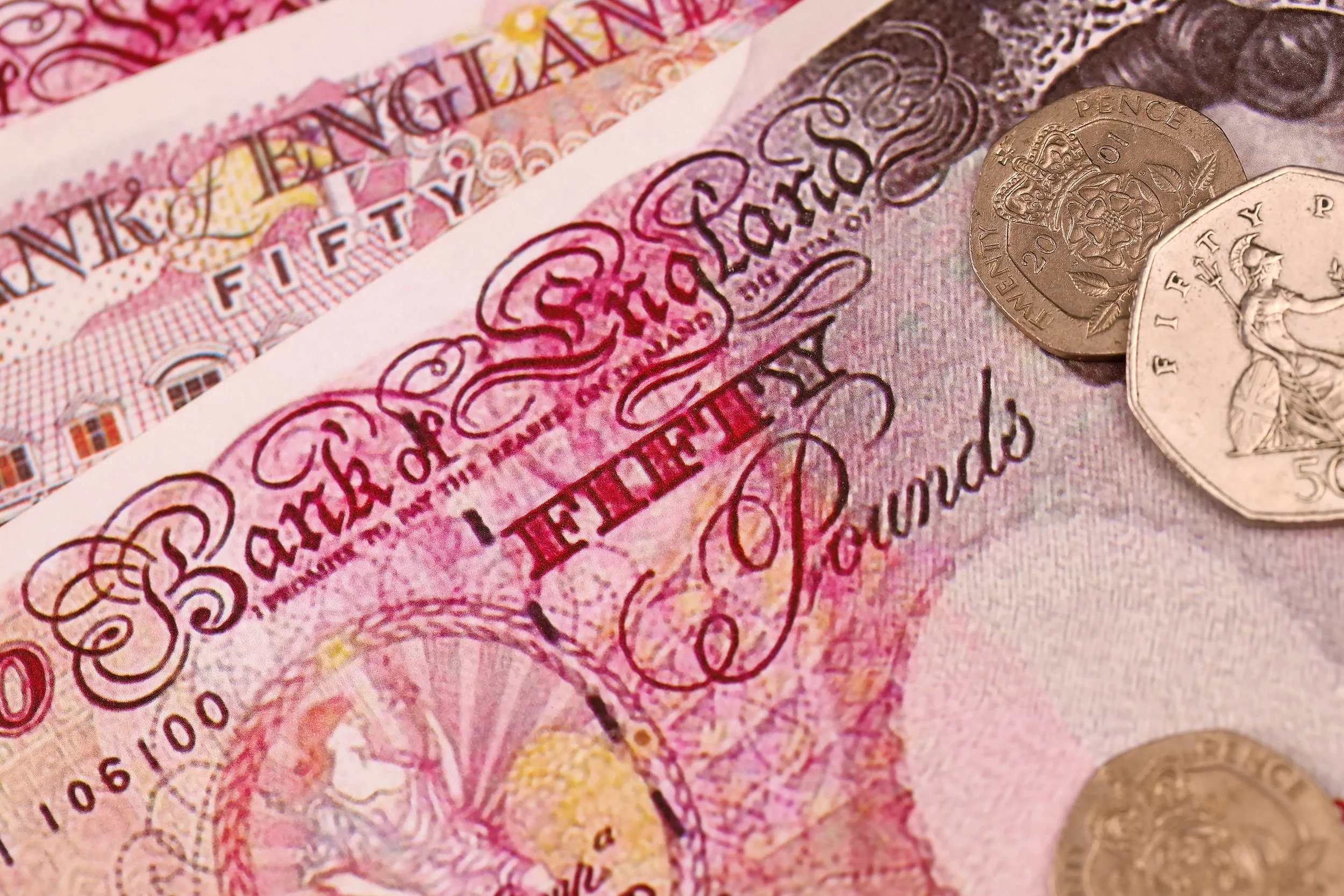 A quarter of UK tradespeople now offer payment plans to help with the cost of living — Optima