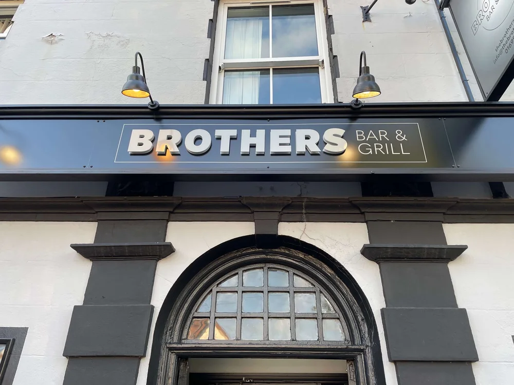 Brothers Bar & Grill