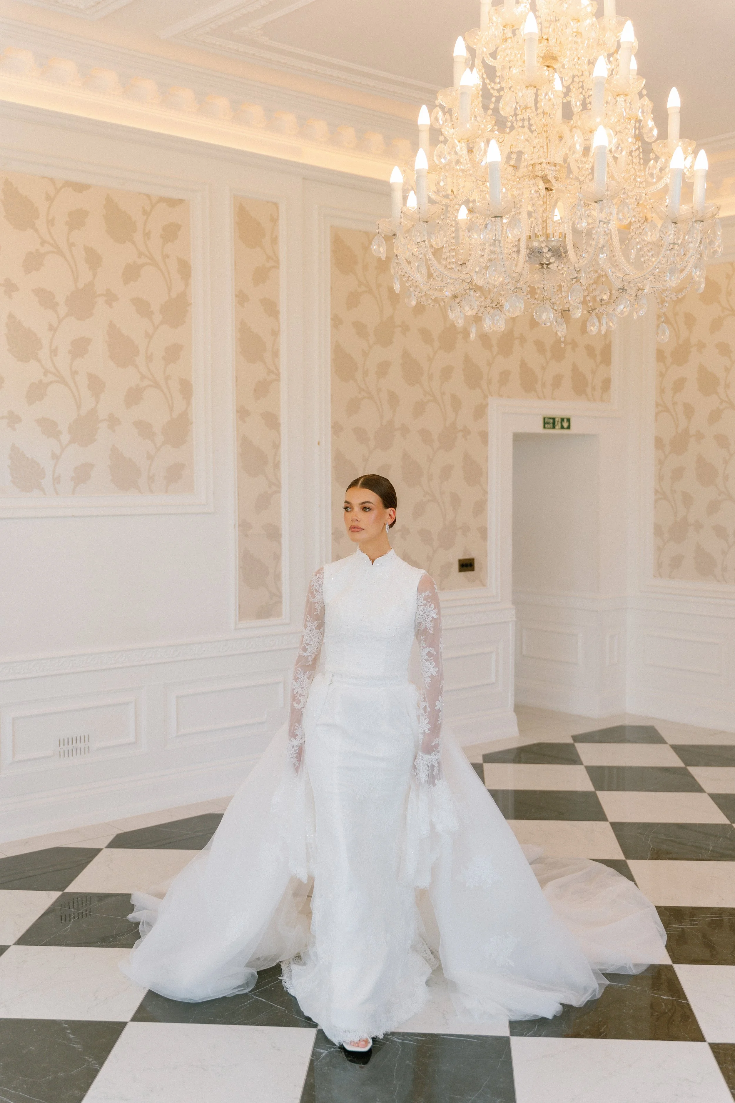 Dahlia Bridal Froyle Park-170 (1).jpg
