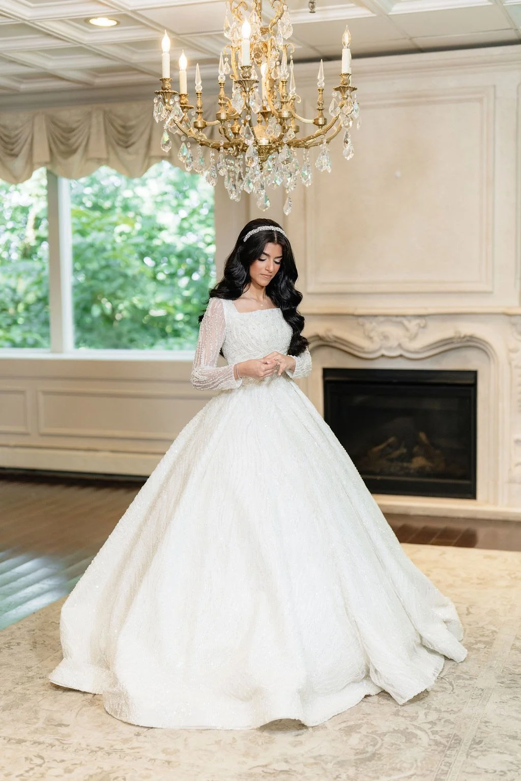 We know the storage of your wedding dress can be stressful, and so we offer a selected number of dresses for rental. 