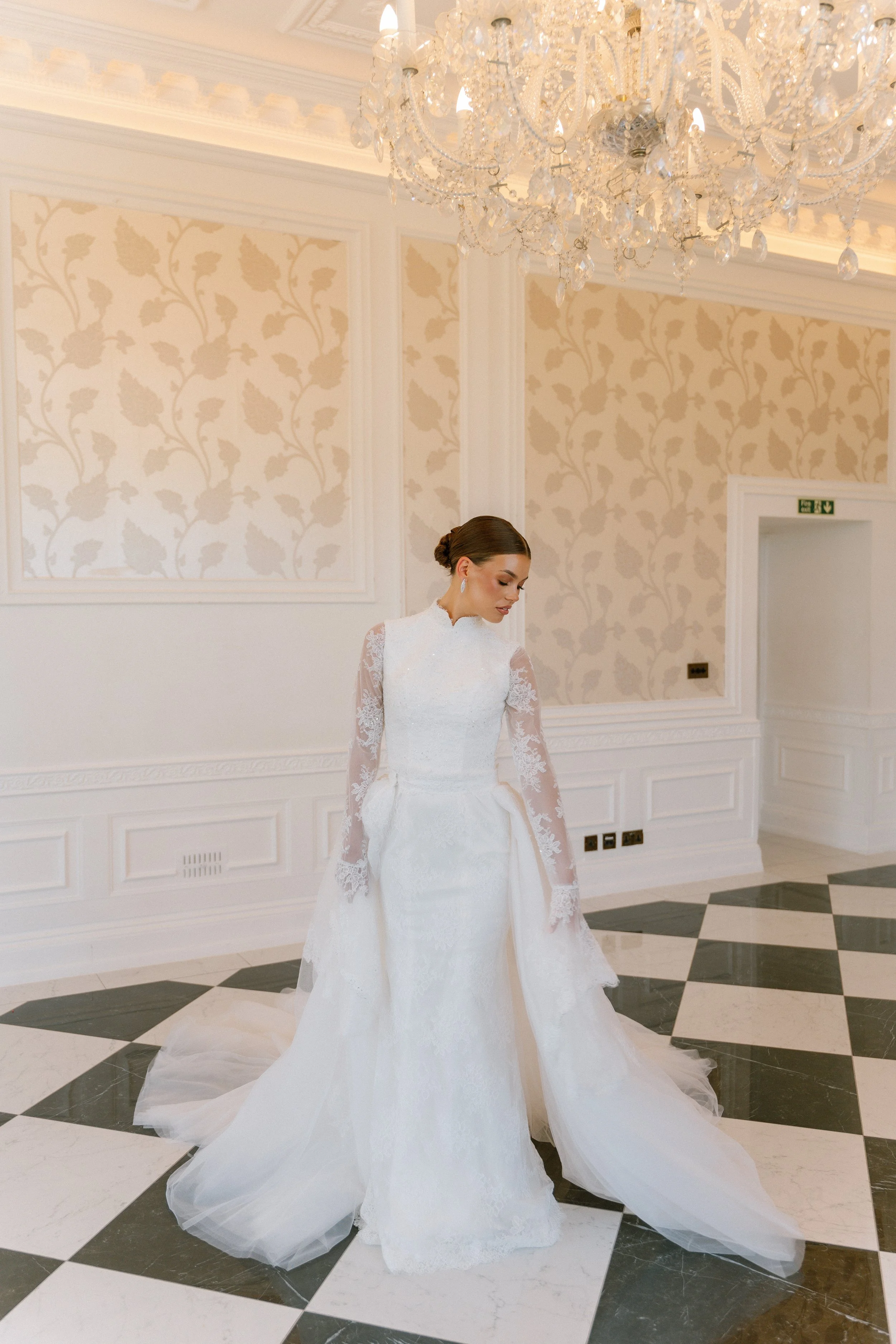 Dahlia Bridal Froyle Park-179.jpg