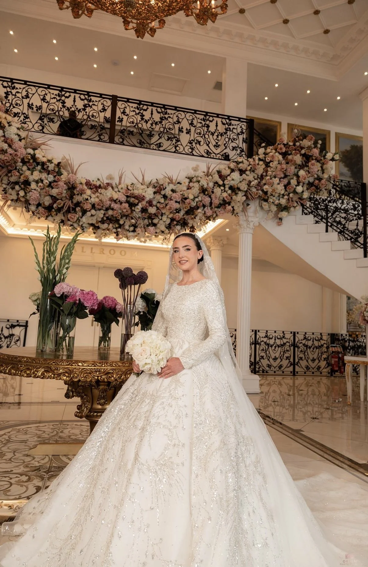 We know the storage of your wedding dress can be stressful, and so we offer a selected number of dresses for rental. 