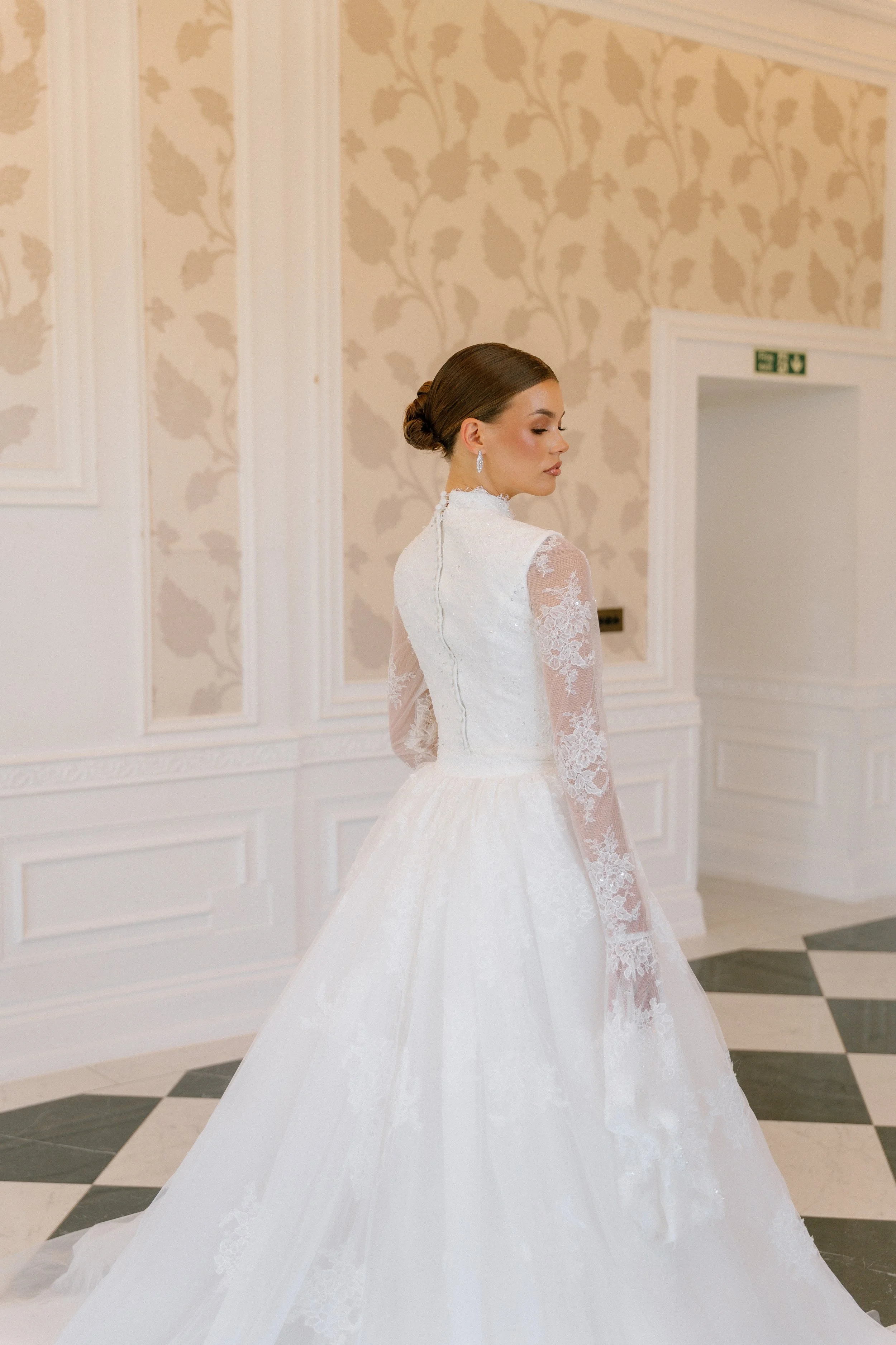 Dahlia Bridal Froyle Park-189.jpg