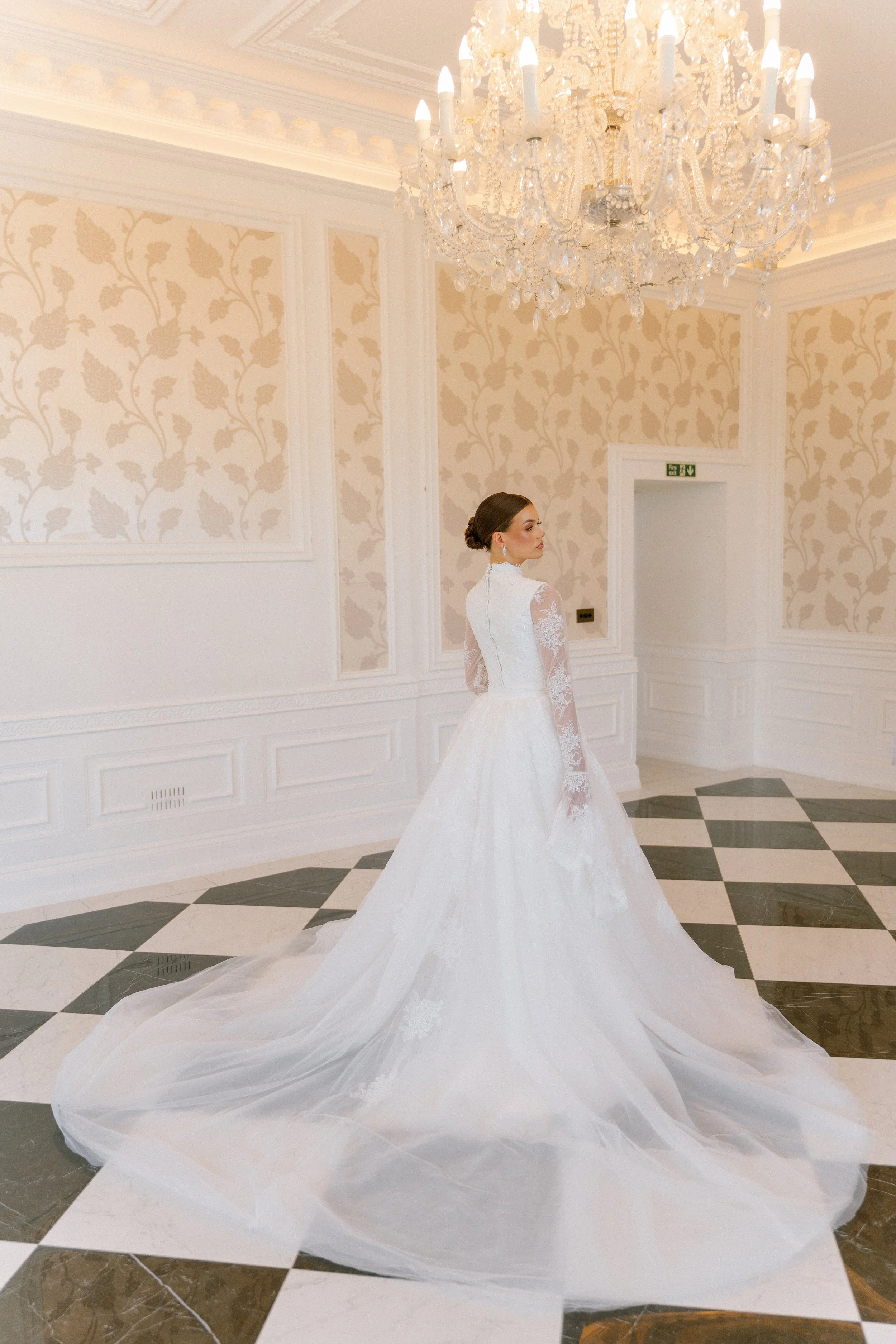 Dahlia Bridal Froyle Park-188.jpg