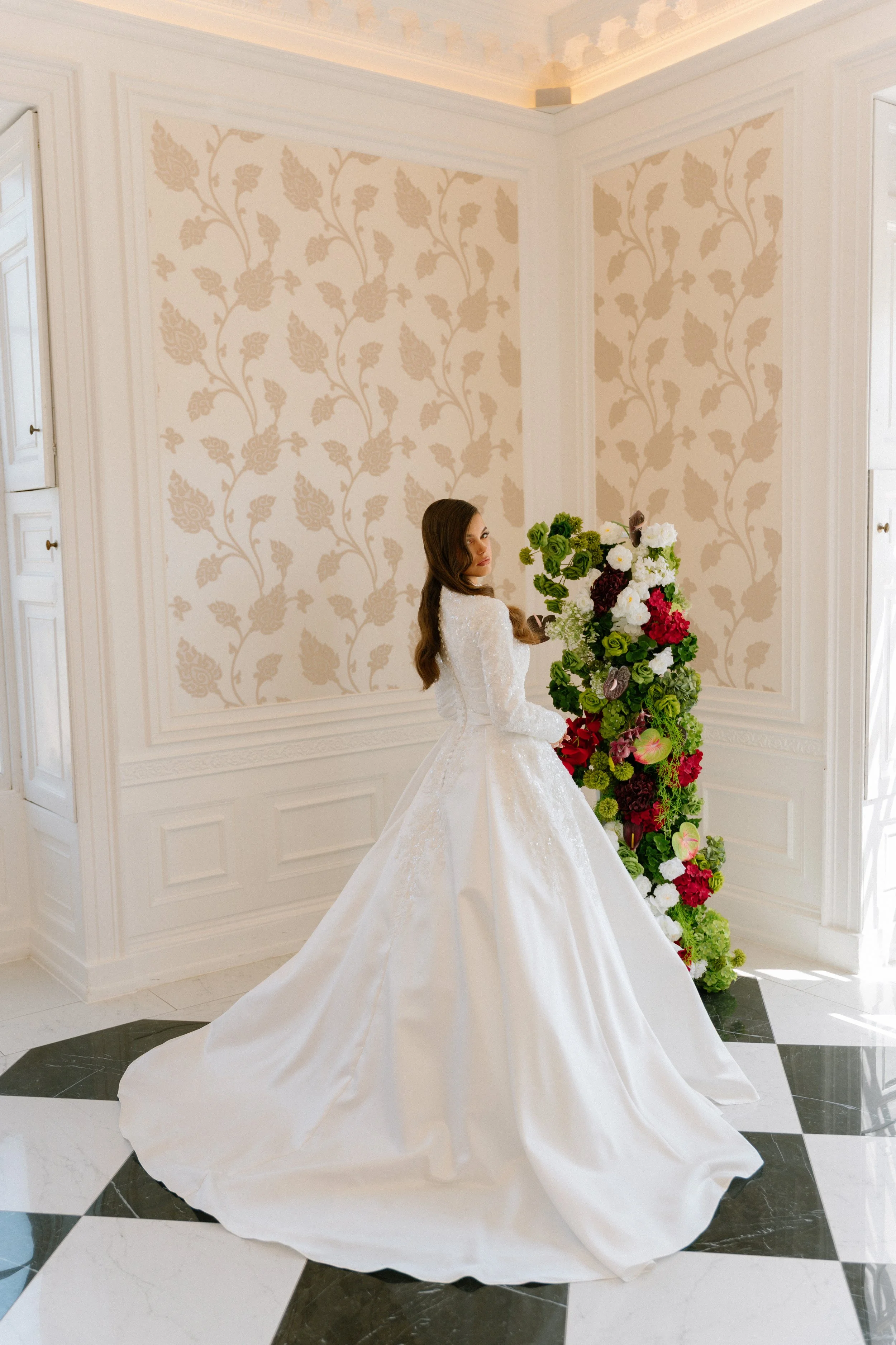 Dahlia Bridal Froyle Park-104 (1).jpg
