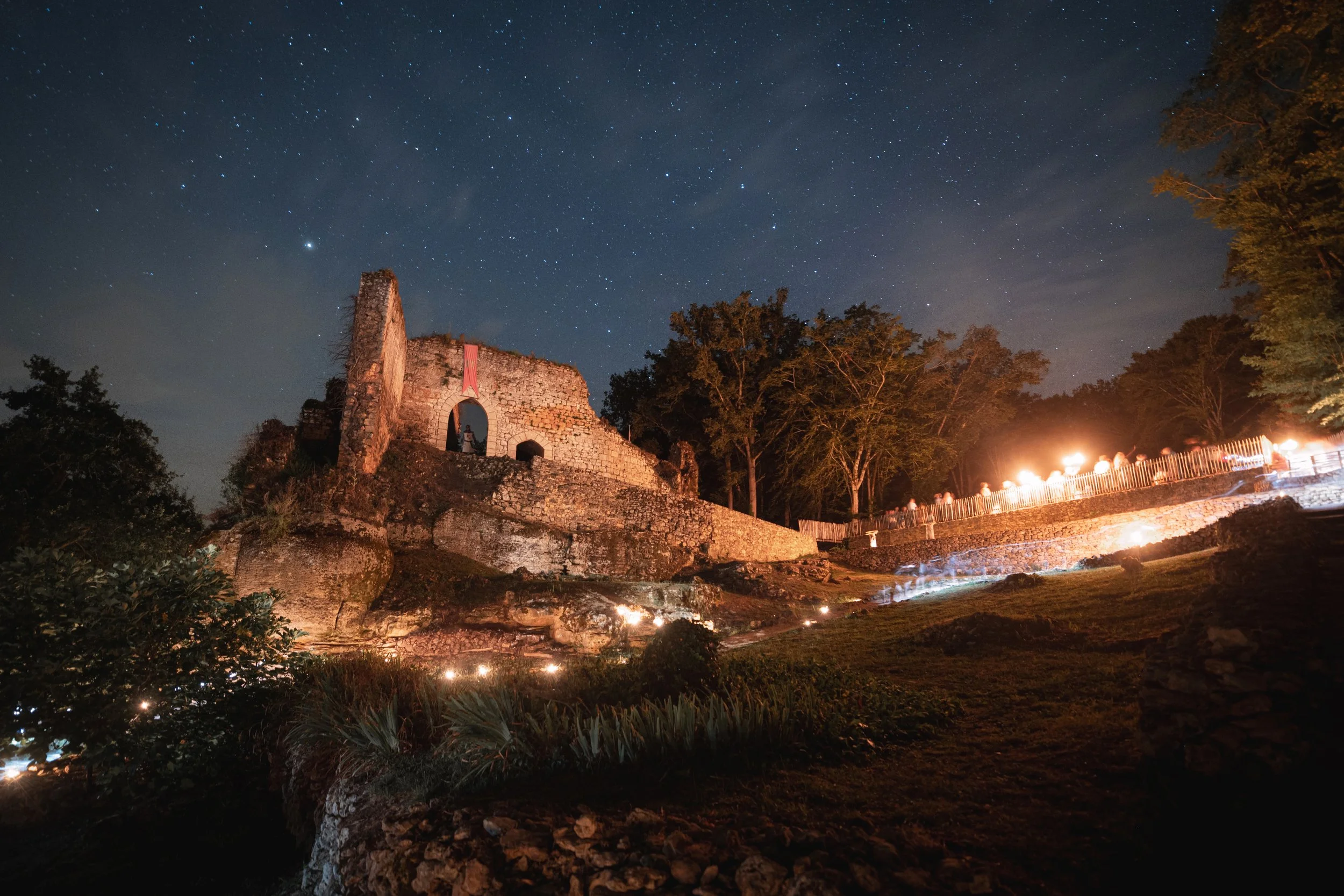 Soirées Contes - Chateau et Village de la Madeleine.jpg