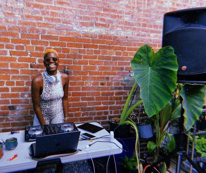 ✨ Meet @lifeofmam ✨​​​​​​​​​​​​​​​​​​​​​​​​
​​​​​​​​
DJ M$NP is performing a DJ set from 12:30-3:30! YOU DON'T WANNA MISS IT!​​​​​​​​
​​​​​​​​​​​​
M$NP is a DJ, creative, and entrepreneur, based out of Washington D.C. She spent her childhood explorin