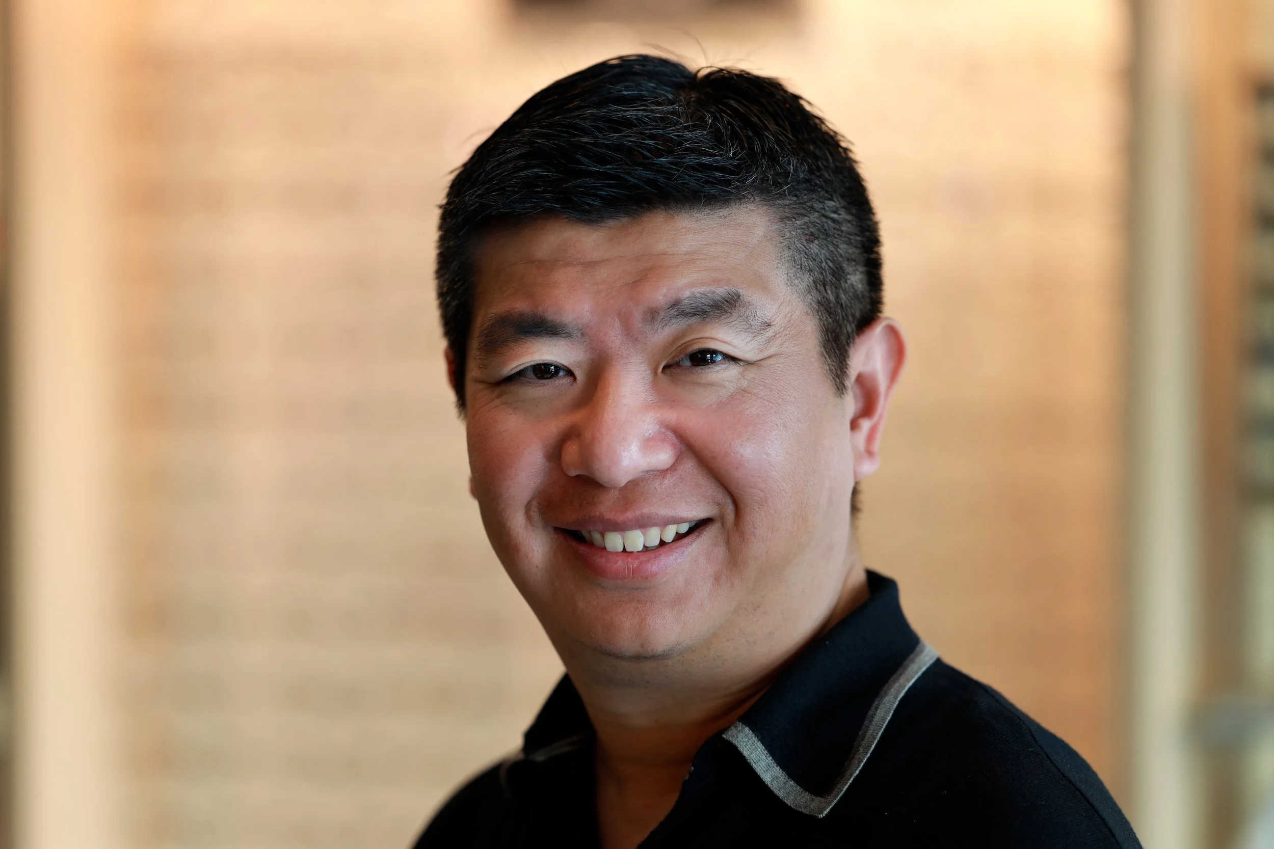 Dr. Roger Wu, founder of 20/20 and creator of The Eye Drink, featured on The Impatient Entrepreneur podcast