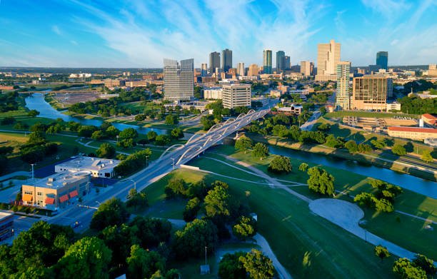 Fort Worth skyline representing Higginbotham’s growth and recognition on the 2025 Inc. 5000 list