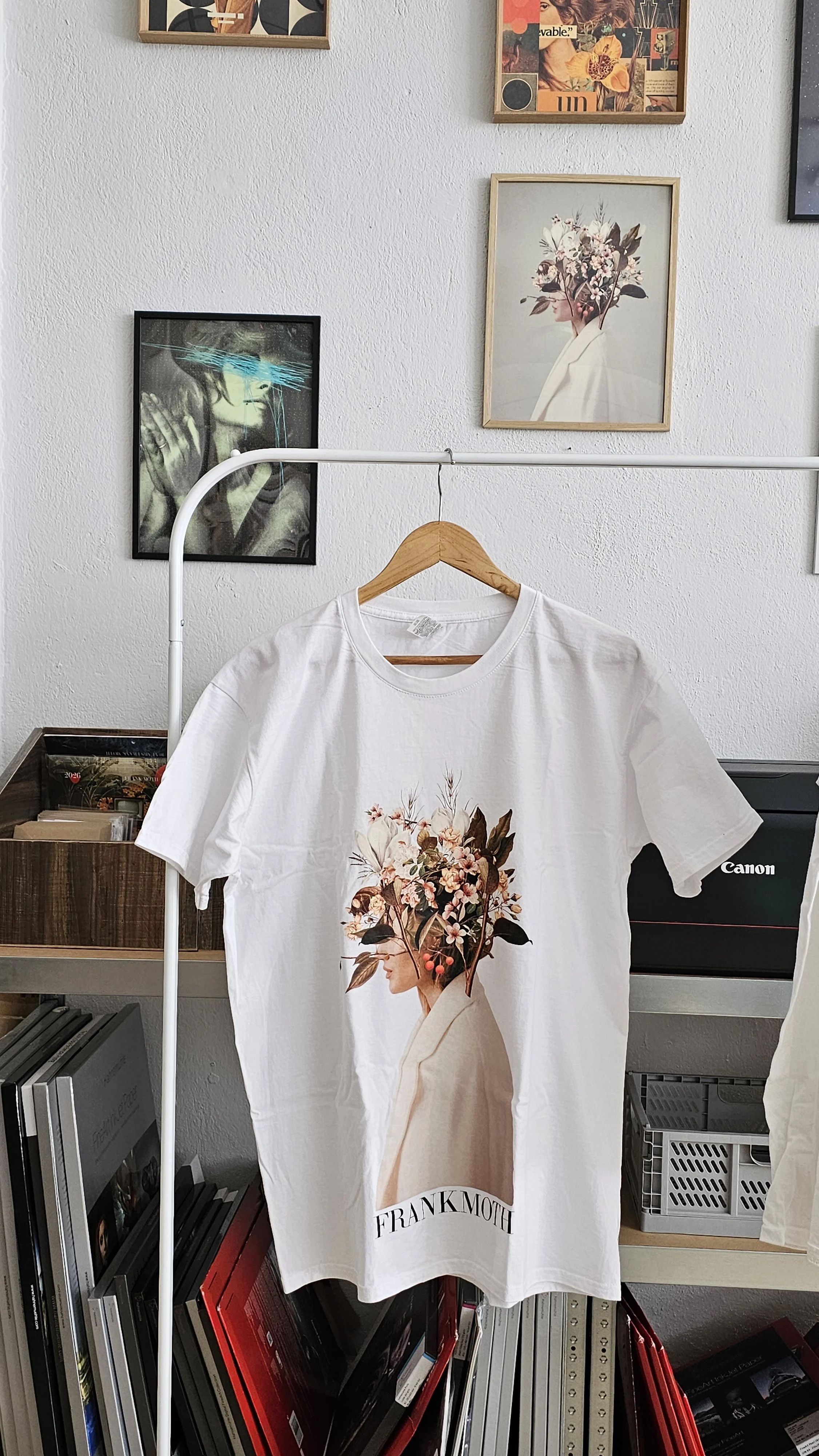 Sample 4 T-shirt Front Print Cropped - I Fell In Love with Fall Because of You