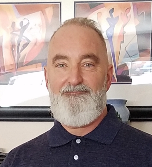 Grad Profiles: Rev. Laurence Miller '13