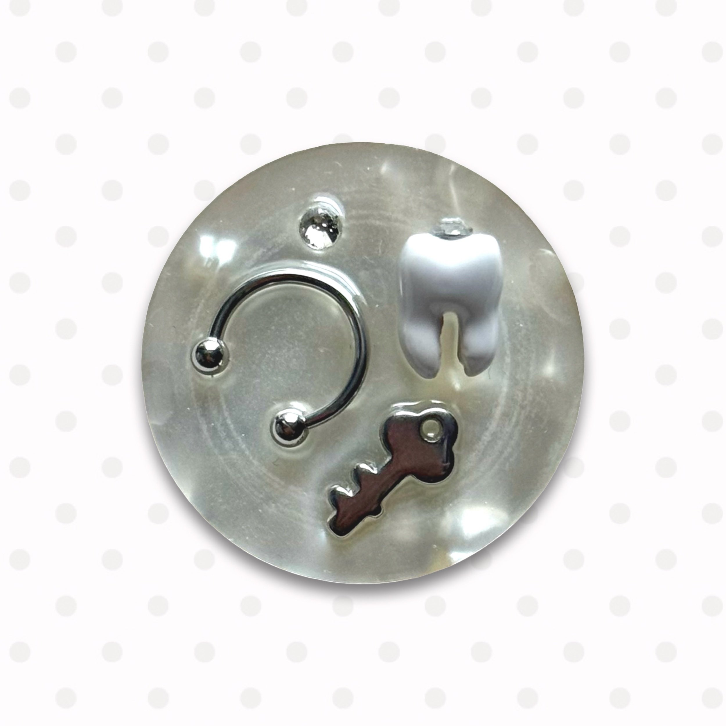 cavity brooch pin