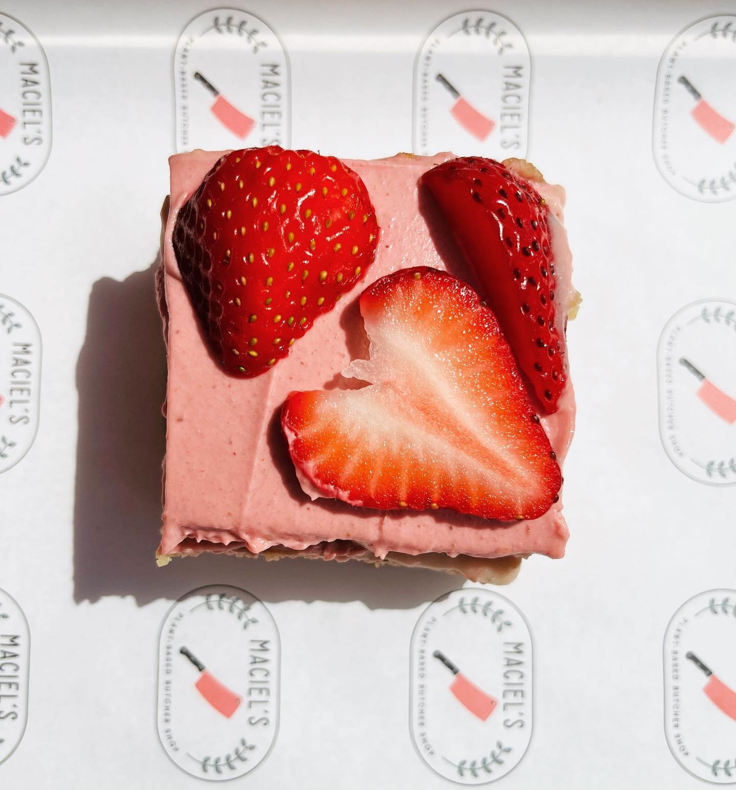 Mother&rsquo;s Day Special! The Strawberry Tres Leches was such a hit on Cinco de Mayo, we are doing another round for Mother&rsquo;s Day! 🍓🍓🍓 Sunday only and a limited amount. 

#tresleches #strawberrytresleches #mothersday #vegandessert #plantba