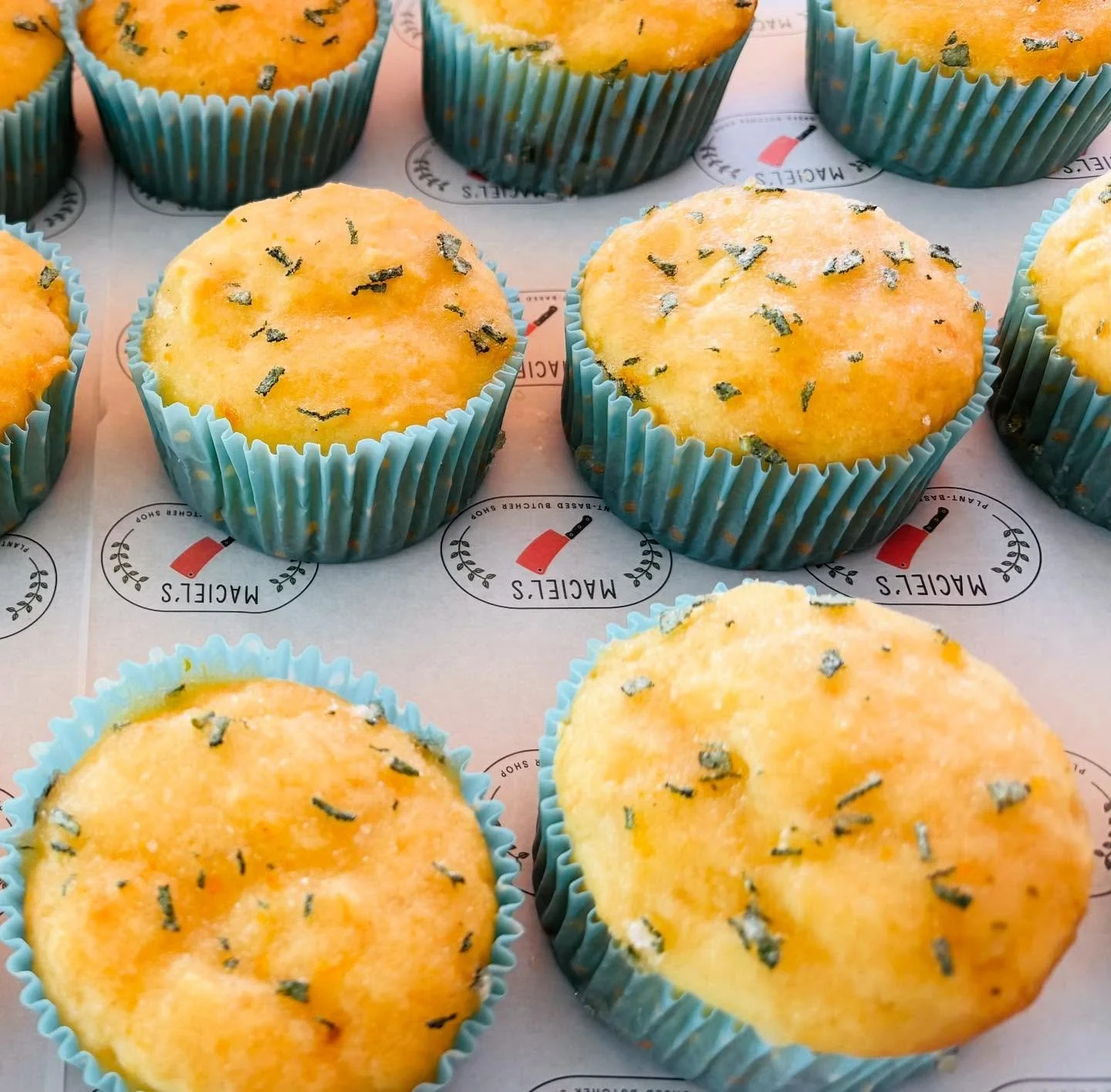 Last batch of Tangerine Sage Muffins for the season! 😋

#muffins