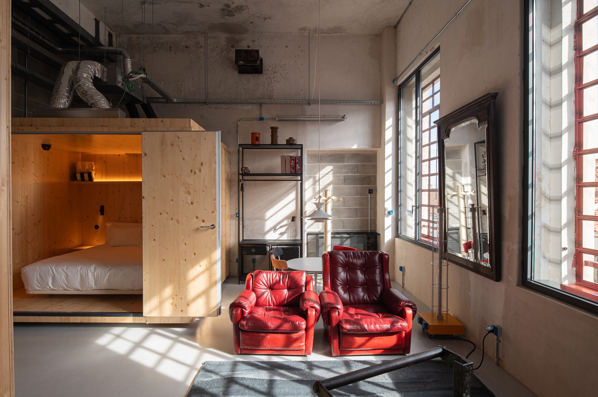 MOAGEM INDUSTRIAL LODGE