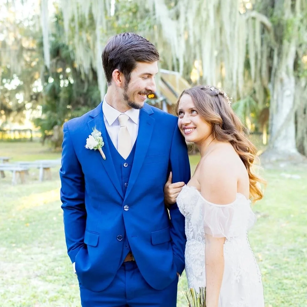 Bride and groom portrait by Central Florida wedding photographers
