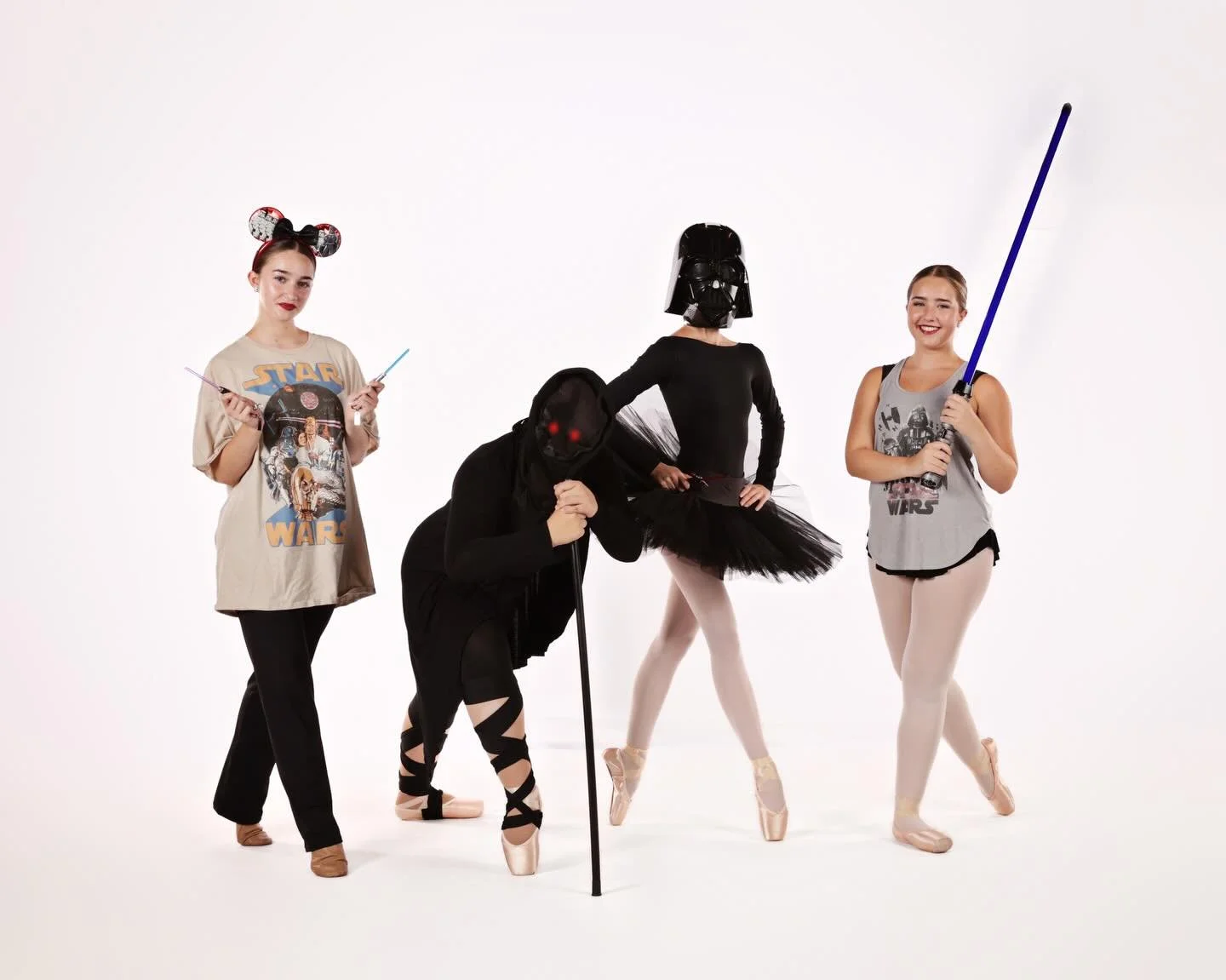 May the 4th be with you

📸: @amnphotographyatl 

#maythe4thbewithyou #starwarsday #fourthposition #sawneeballettheatre
