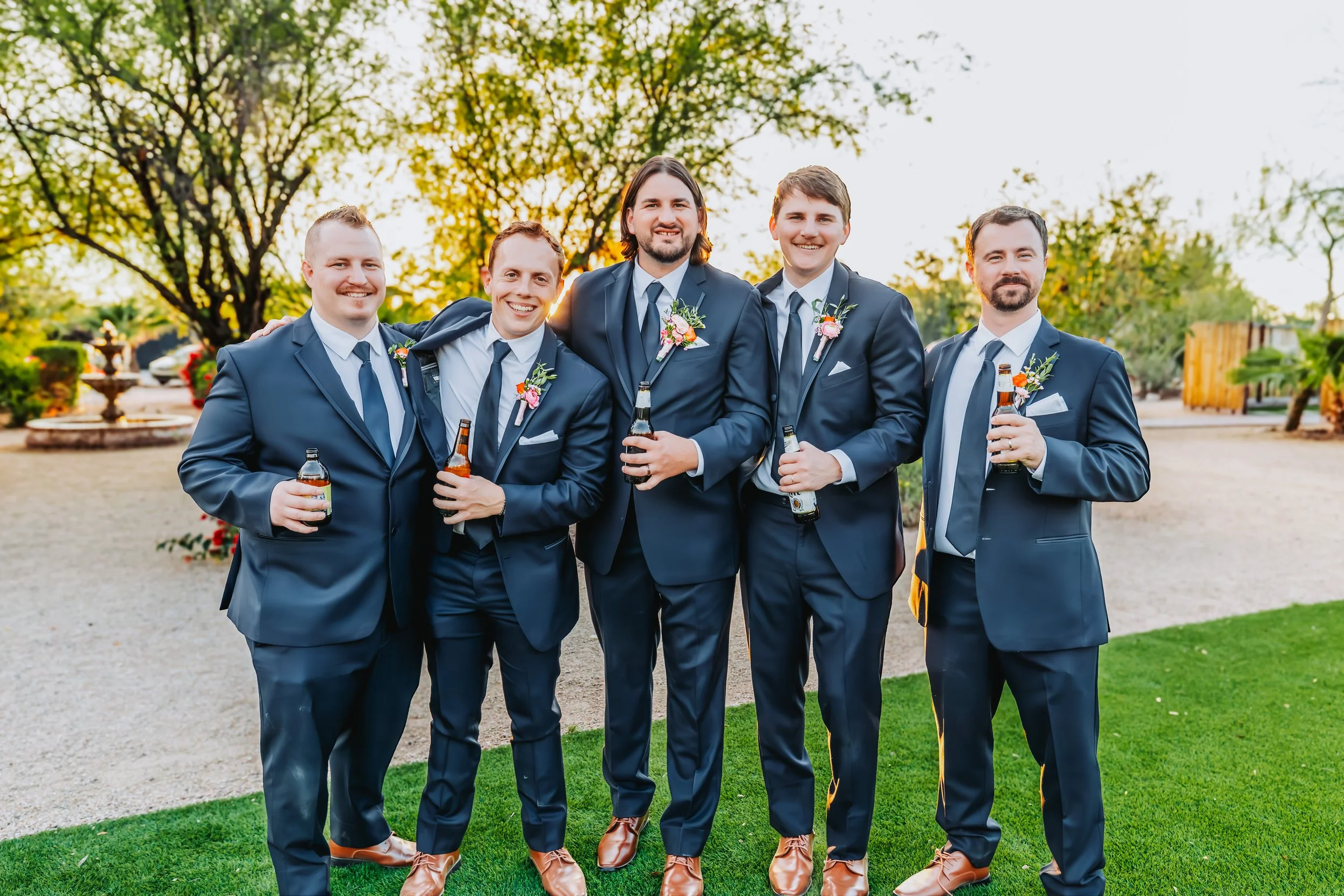 8_GROUP PHOTOS_OUTSIDE-24.jpg