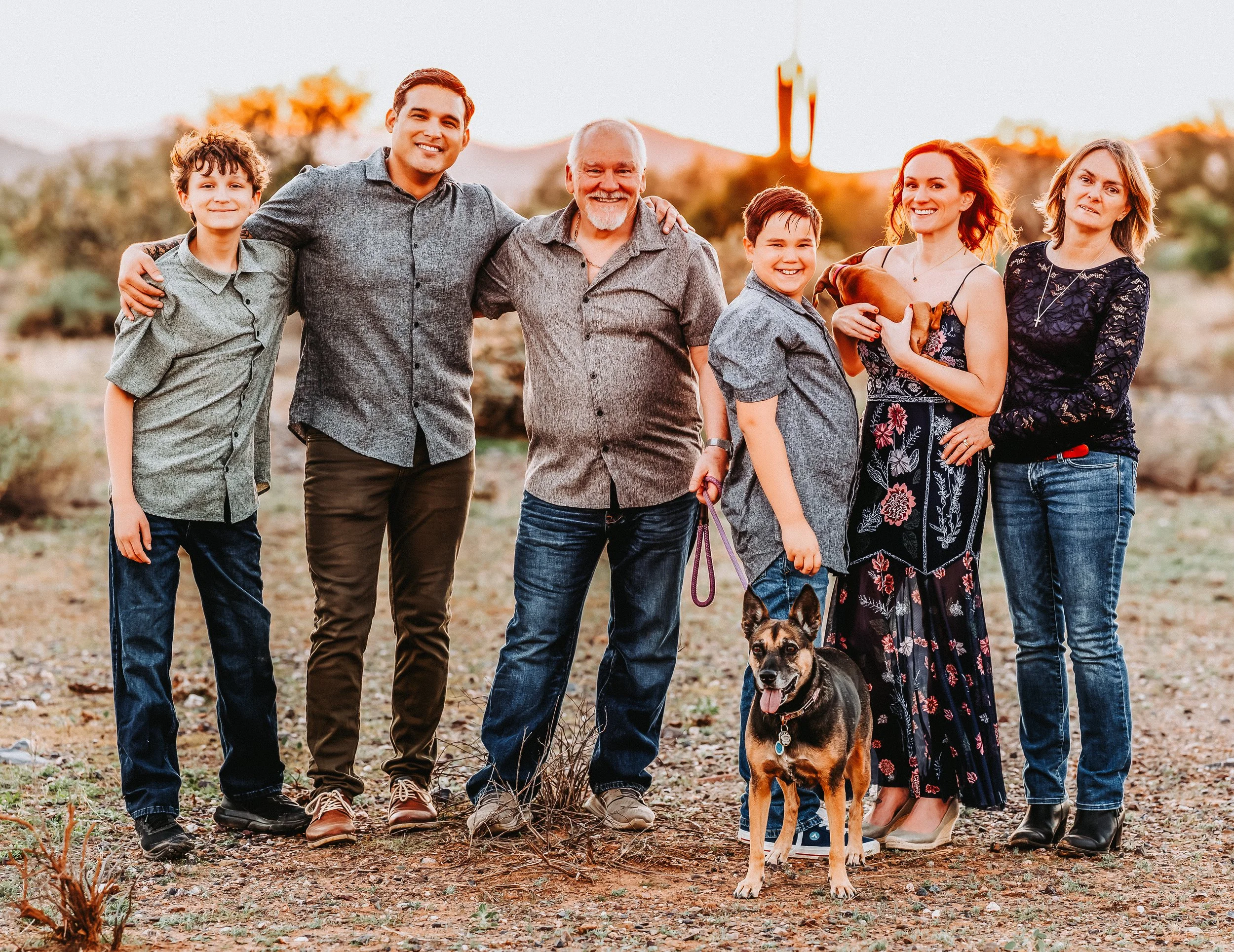 HAYLEY AND FAMILY-50.jpg