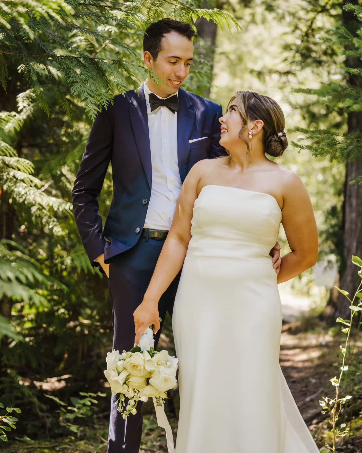 Happy Anniversary week to these 2 cuties 🥹💍🤍 Jack &amp; Jill (seriously!) got married on a hot day in July. It's funny to look back and see that it was hot at this time last year too!

It was a beautiful day and I can only be so lucky as to get mo