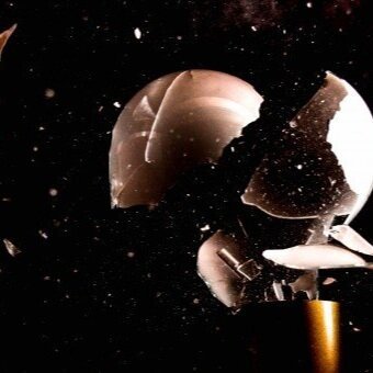 WHAT CAUSES LIGHT BULBS TO EXPLODE