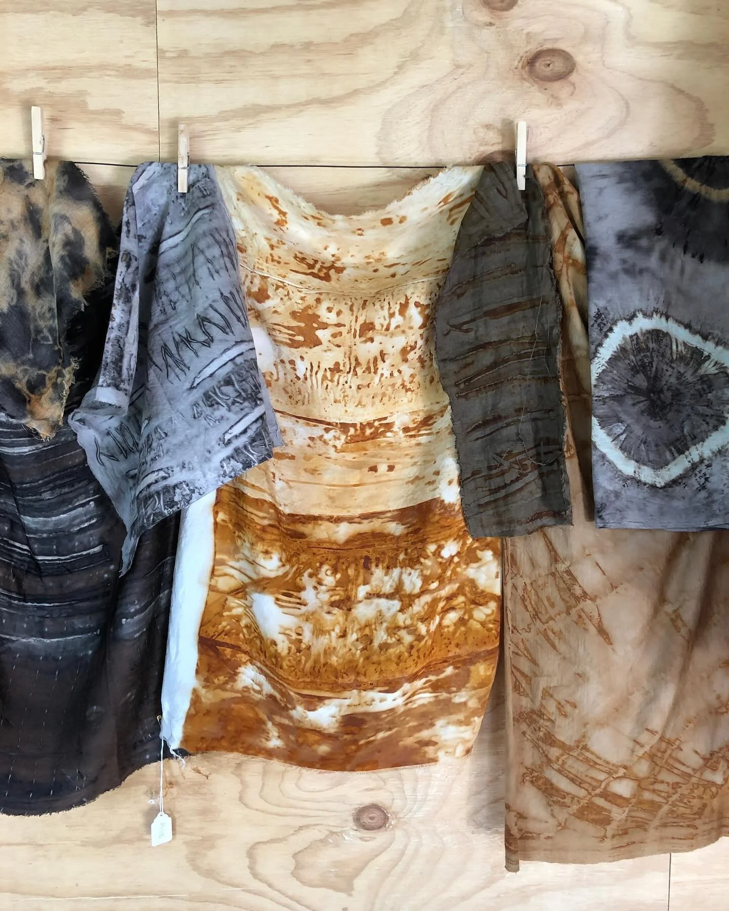 Studio wall

#botanicaldyes
#rustprint
#naturaltextiles