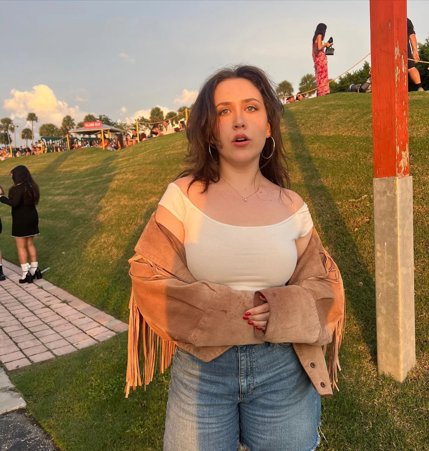 thinking about @honeymoon