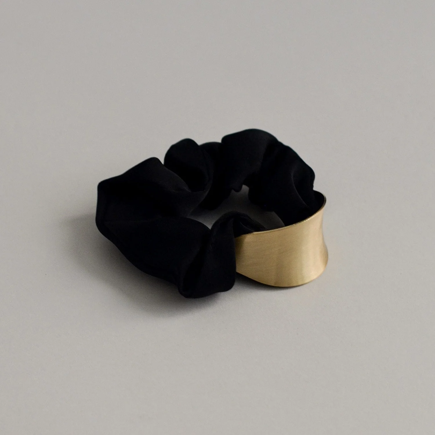 satin4.webp