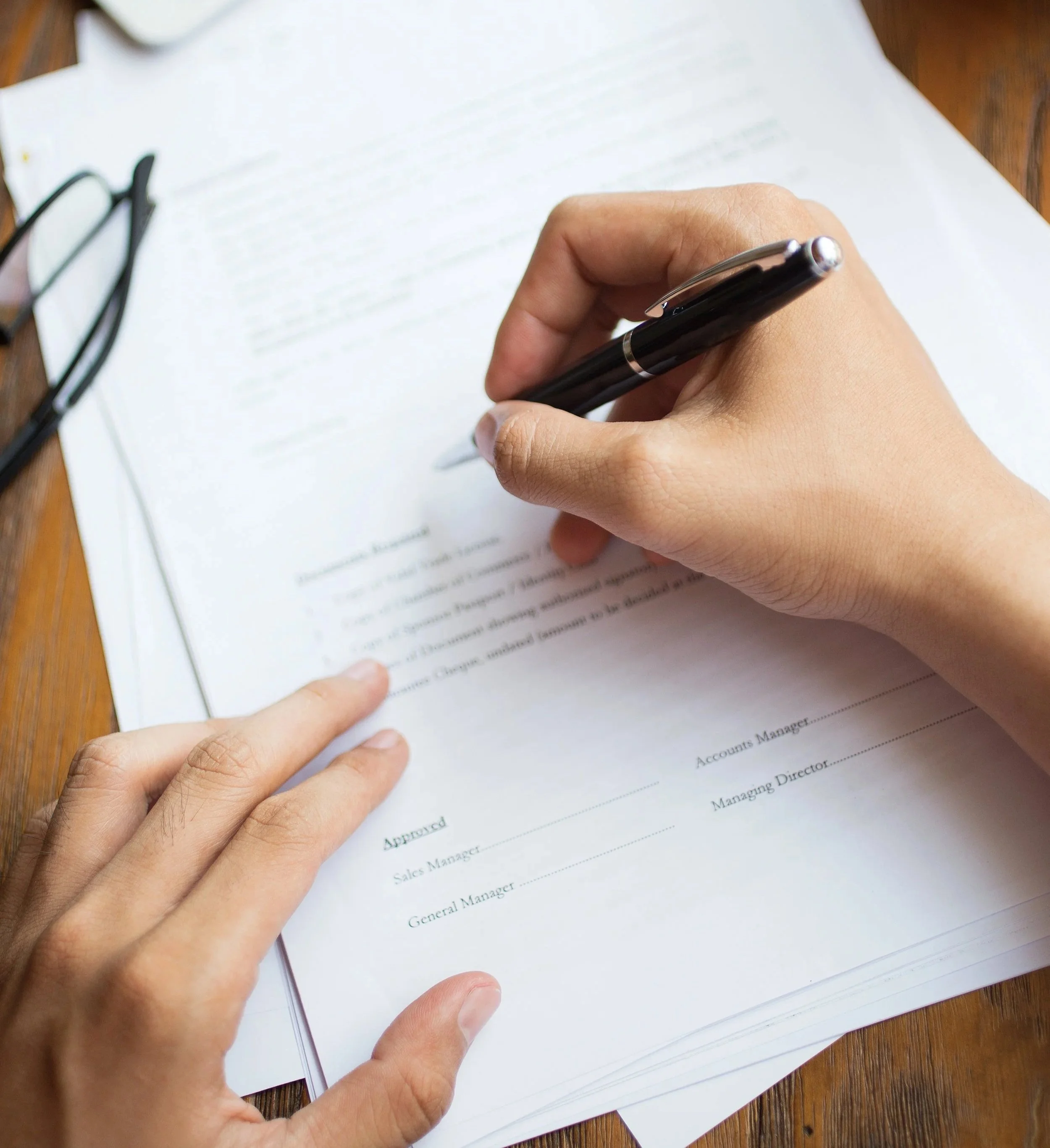 Anul·lat un contracte d'intermediació per cobrament abusiu