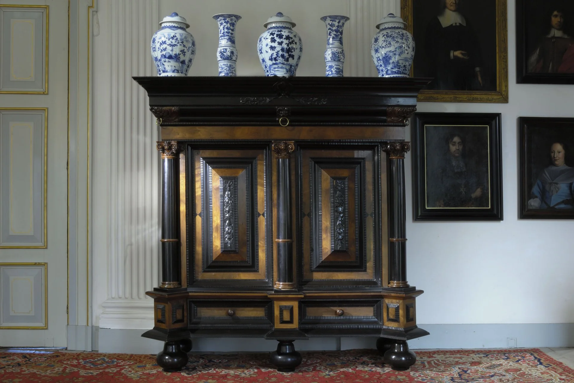 Restauratie Kussenkast Freaylemaborg2.jpeg